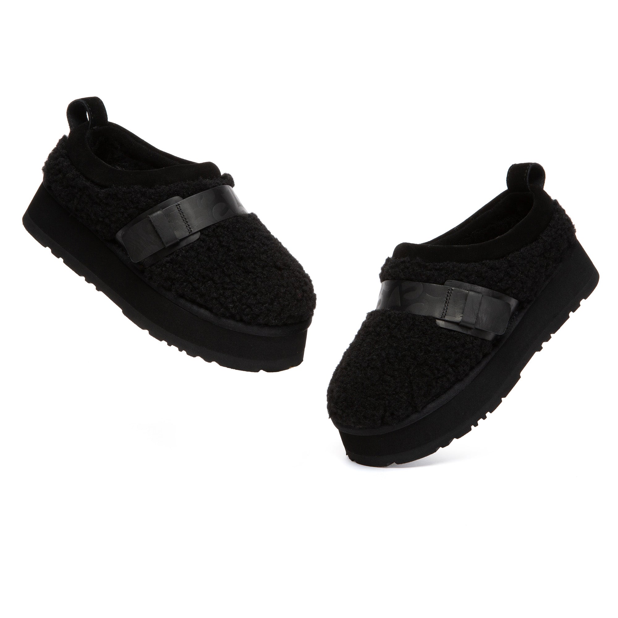 EverUgg Ultra Mini Maphie UGG slippers in soft beige, featuring plush interior and compact design for cozy comfort.