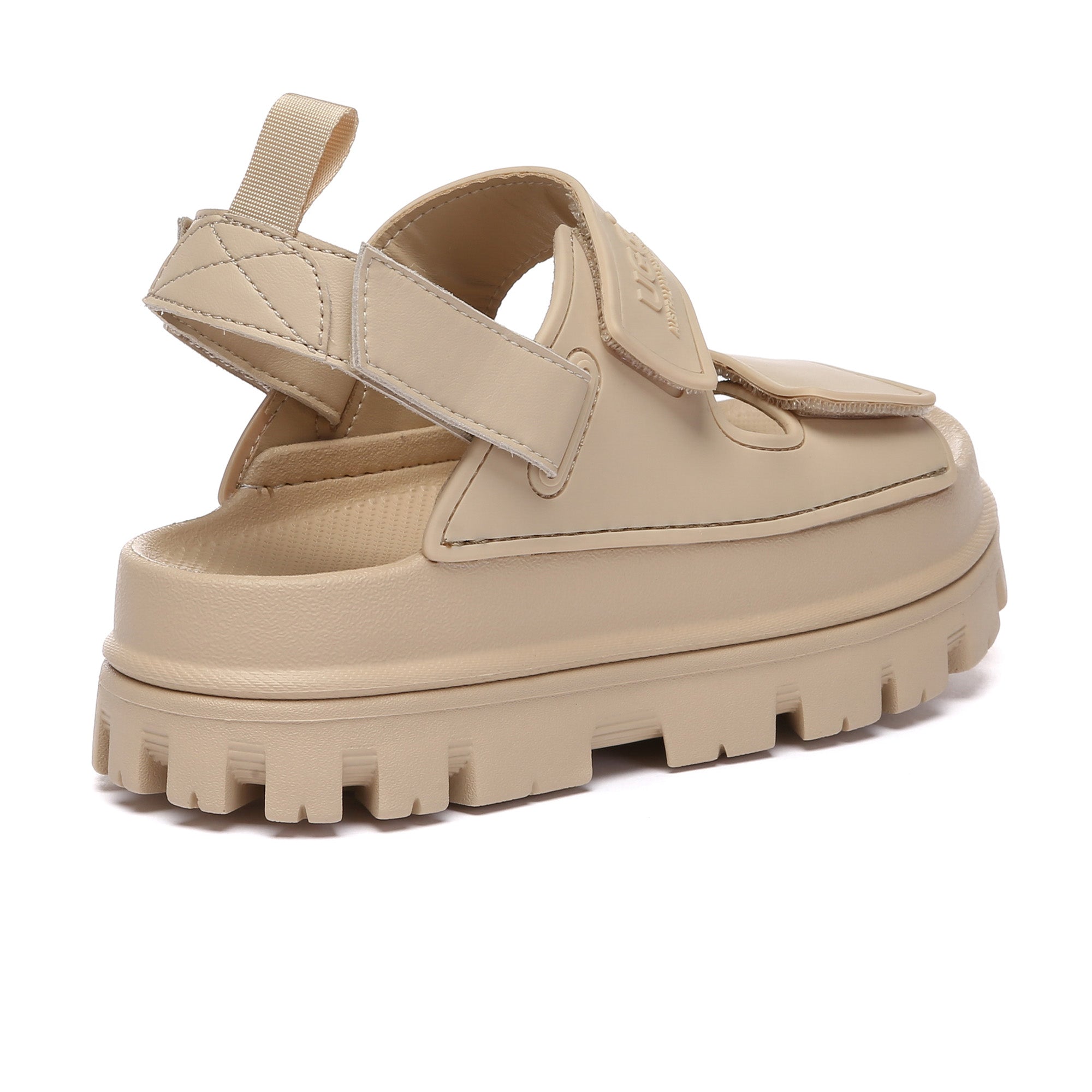 EverUgg Bea Chunky UGG platform sandals for women featuring thick straps and a sturdy chunky heel.
