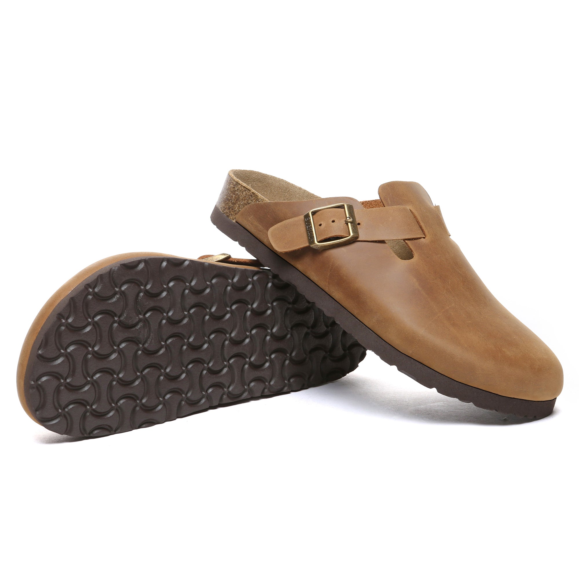 EverUgg Birkie women’s leather slippers with soft interior and stylish design, perfect for comfortable indoor wear.