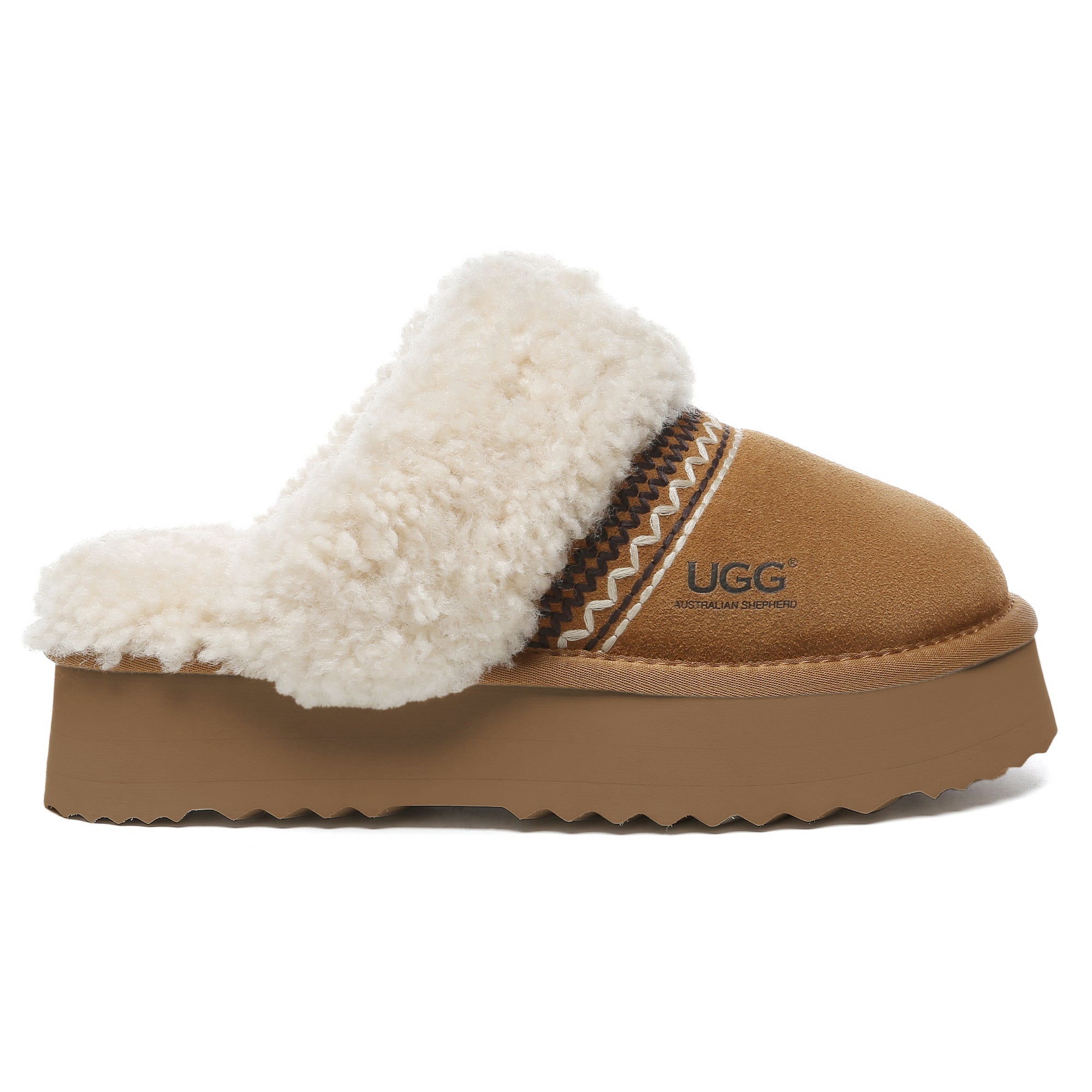 EverUgg Bohemian knitted UGG platform slippers for women, soft knitted upper and chunky sole, comfortable casual footwear.