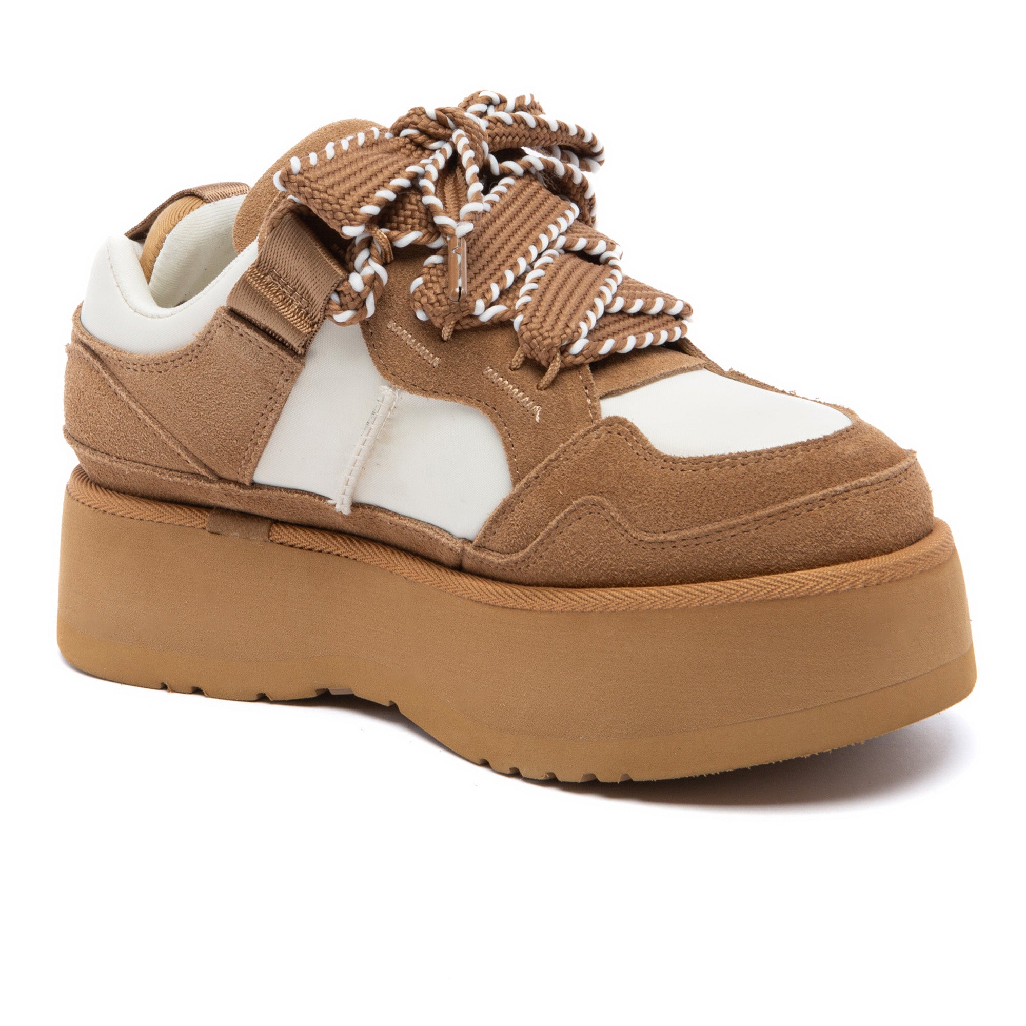 EverUgg Lowemel platform UGG sneakers showing beige canvas upper, white sole, and lace-up design.