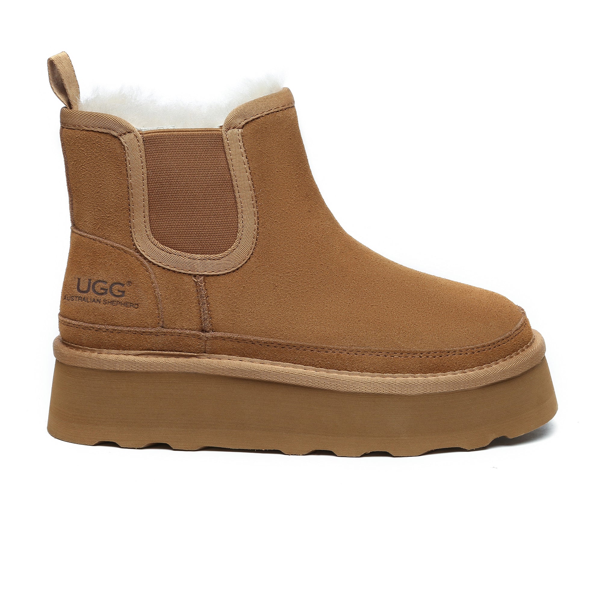 EverUgg Chelsea UGG platform boots, stylish shoes with a chunky sole and ankle-length design, perfect for casual wear.