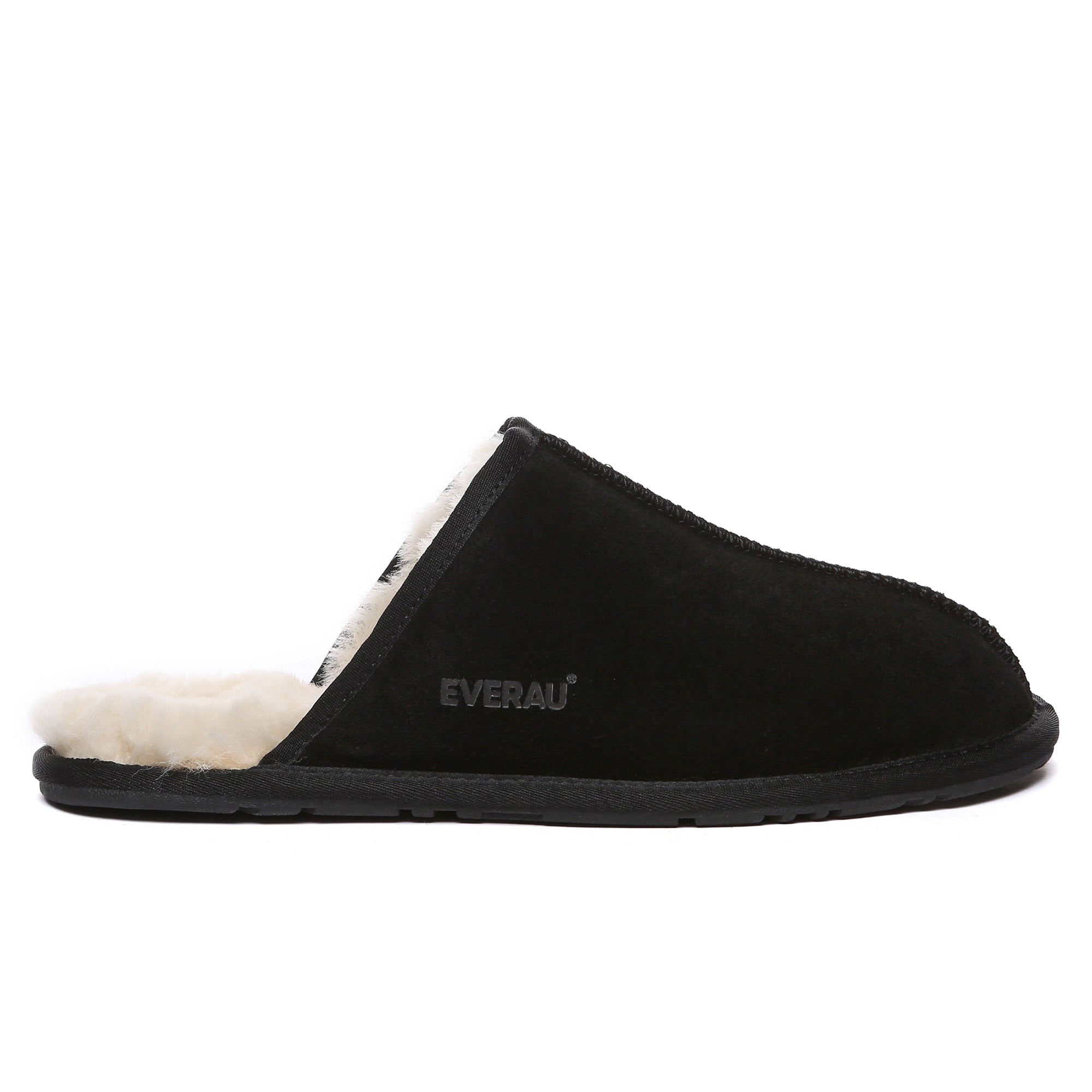 EverUgg Classic Bennett men's UGG slippers with soft sheepskin lining and durable rubber soles, designed for comfort and casual wear.