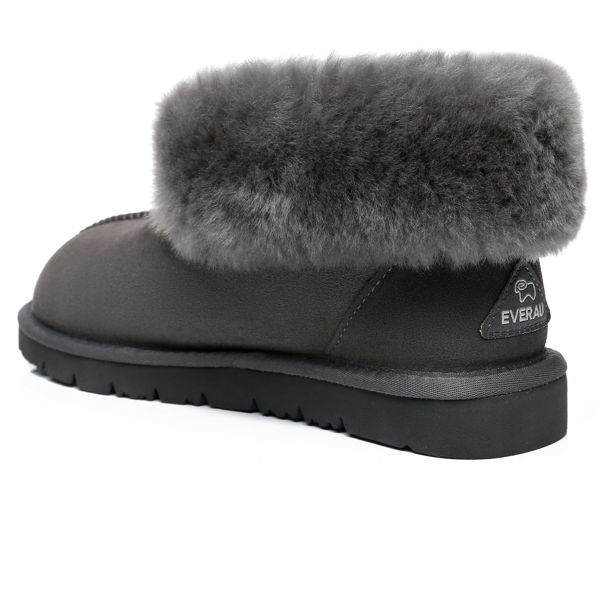EverUgg Classic Mallow Sheepskin UGG slipper for women, featuring plush sheepskin lining and a comfortable slip-on design.