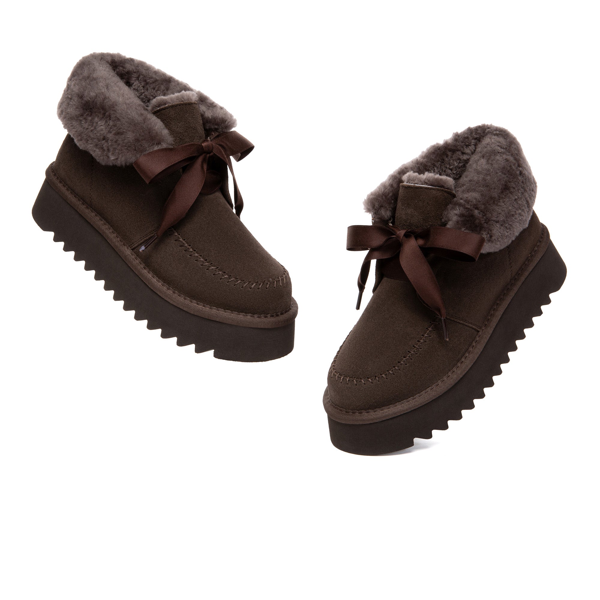 EverUgg cozy lace-up bow platform boots with lace-up design and plush interior, perfect for stylish winter wear.