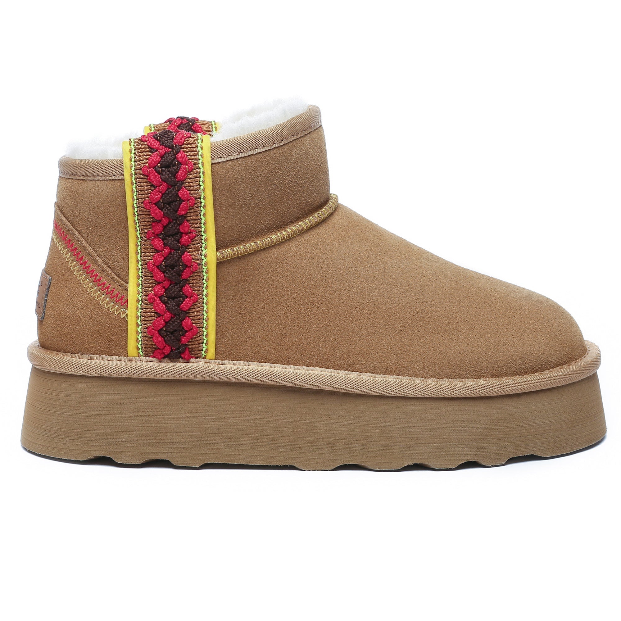 EverUgg Hazel Platform Mini UGG Boots in beige with quilted design and flat sole, stylish winter footwear for women.