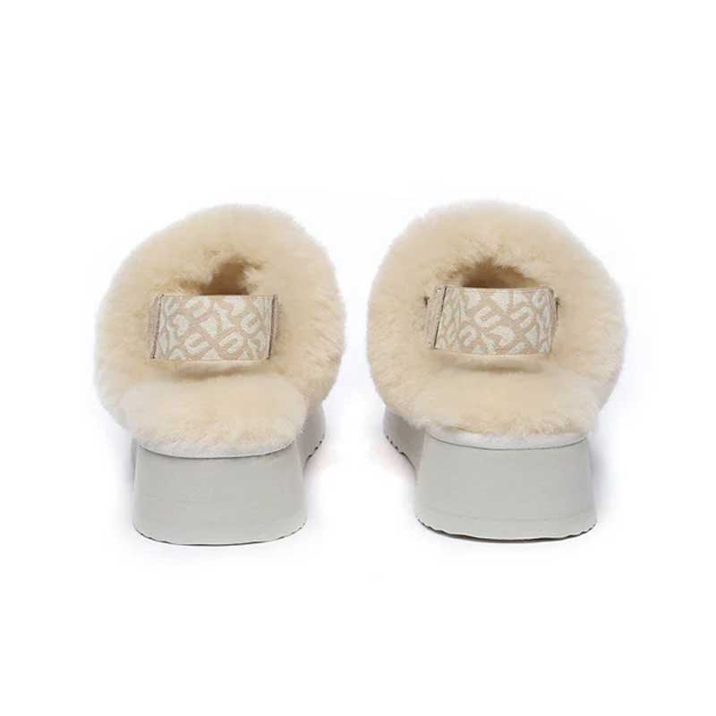 White EverUgg Kirra Platform slippers with thick sole and cozy design, perfect for casual comfort and stylish loungewear.