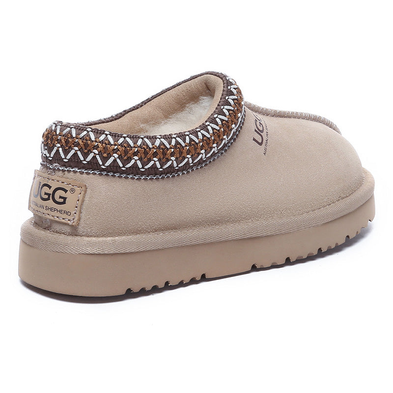 EverUgg Koori Kids UGG slippers, cozy children's shoes with soft lining and slip-on design, ideal for comfortable indoor wear.