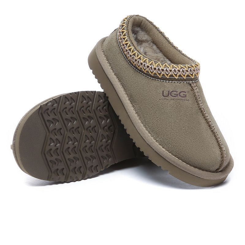 EverUgg Koori Kids UGG slippers shown in gray with soft sheepskin lining, slip-on design, perfect for cozy children's footwear.