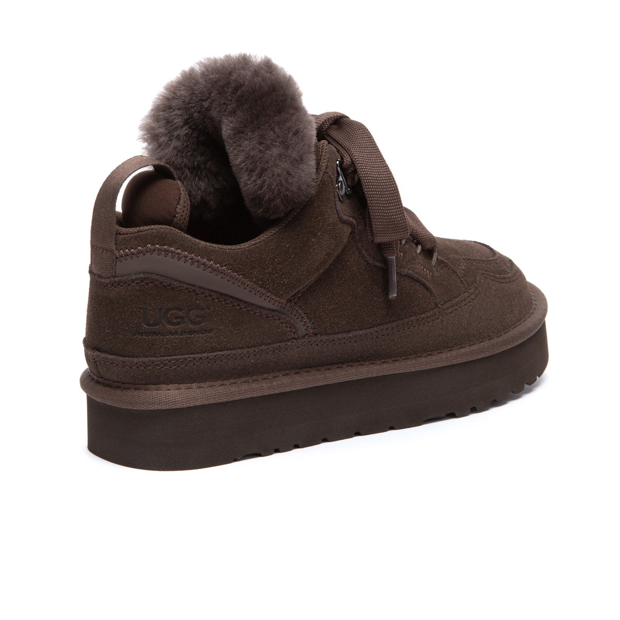EverUgg Lowmael lace-up sneakers with white and beige design, featuring breathable fabric and stylish casual footwear for everyday wear.