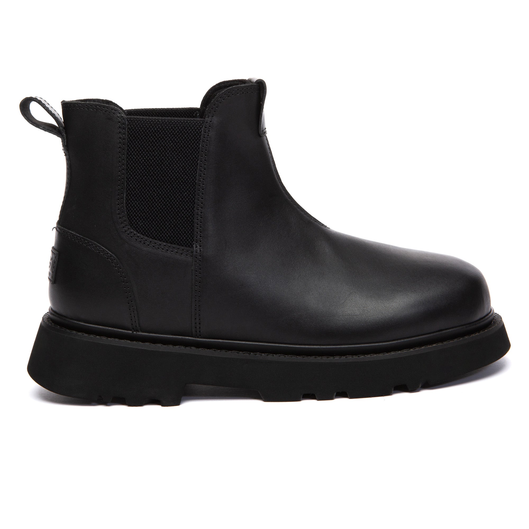 Men's black Chelsea leather boots by EverUgg featuring sleek design and elastic side panels for easy wear.