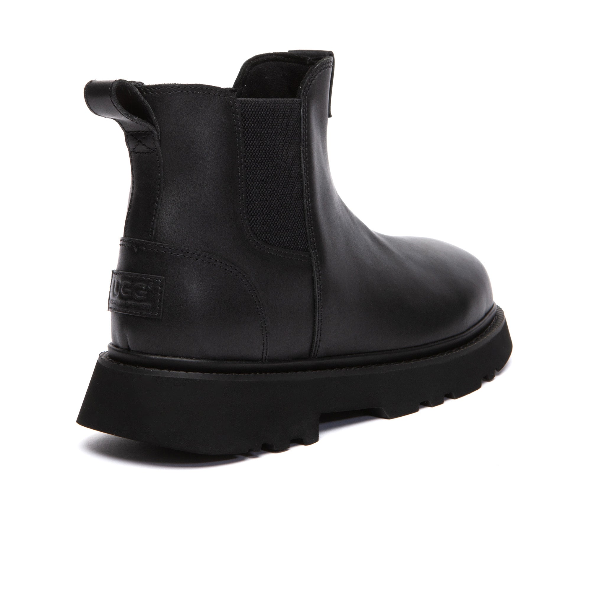 Men's black Chelsea leather boots by EverUgg, stylish ankle boots with elastic side panels and sleek leather finish.