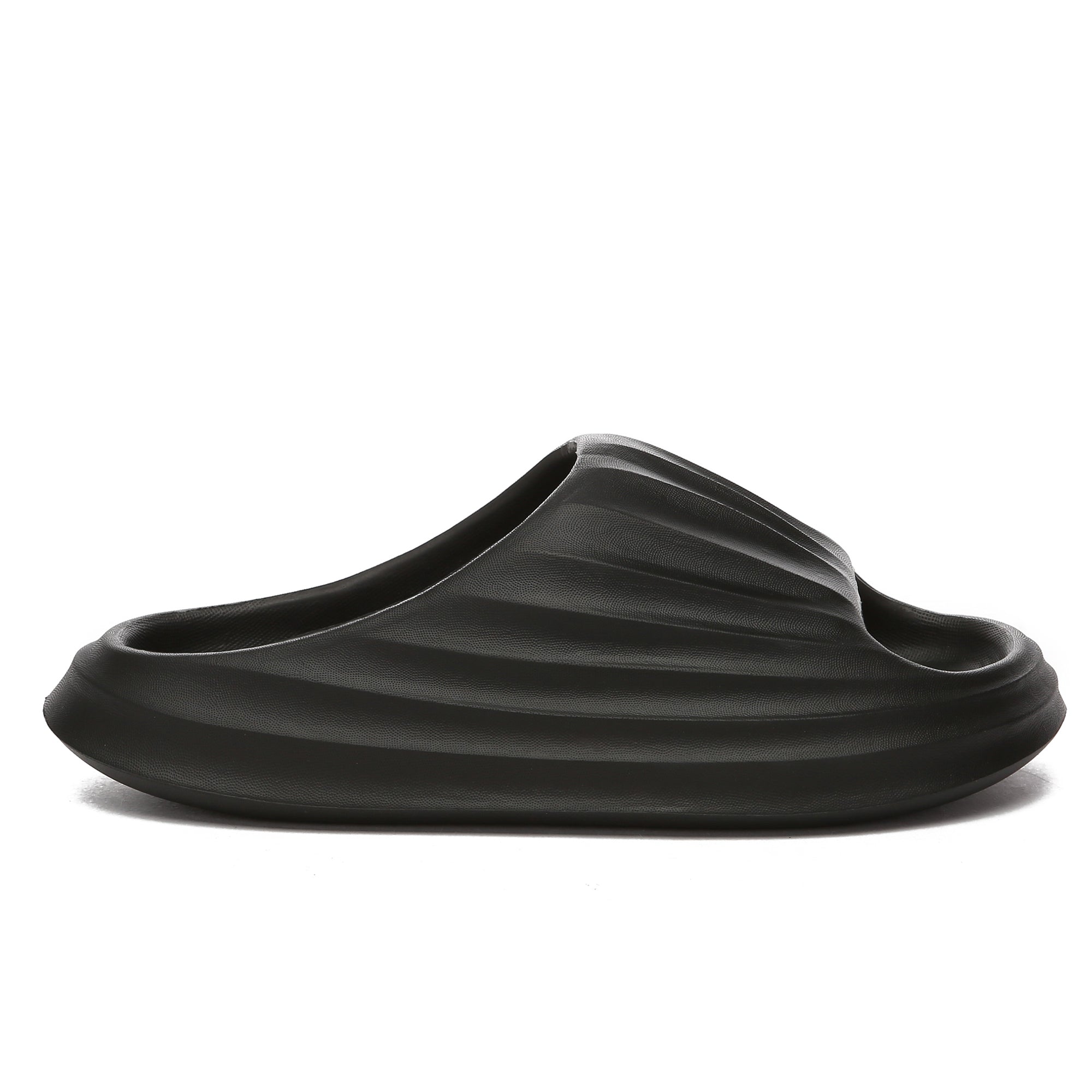 EverUgg men's comfy sandal slippers with soft straps and cushioned soles, ideal for indoor and casual wear.