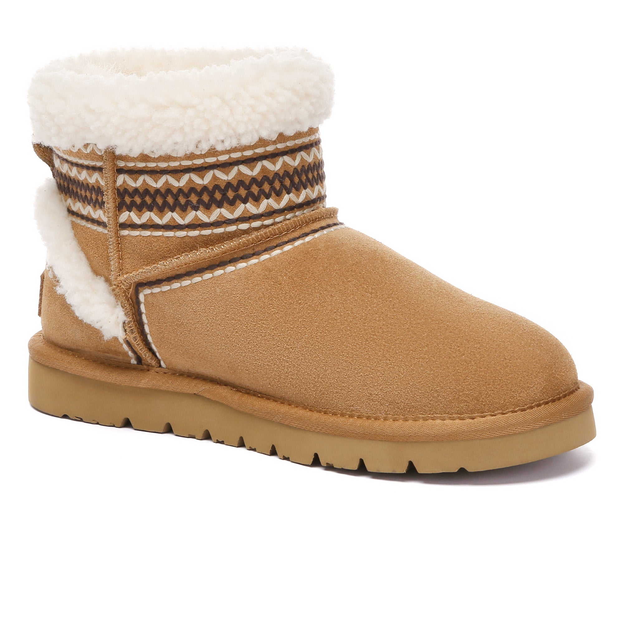 EverUgg Nordic pattern shearling UGG boots for women, showcasing cozy shearling lining and stylish Nordic design.