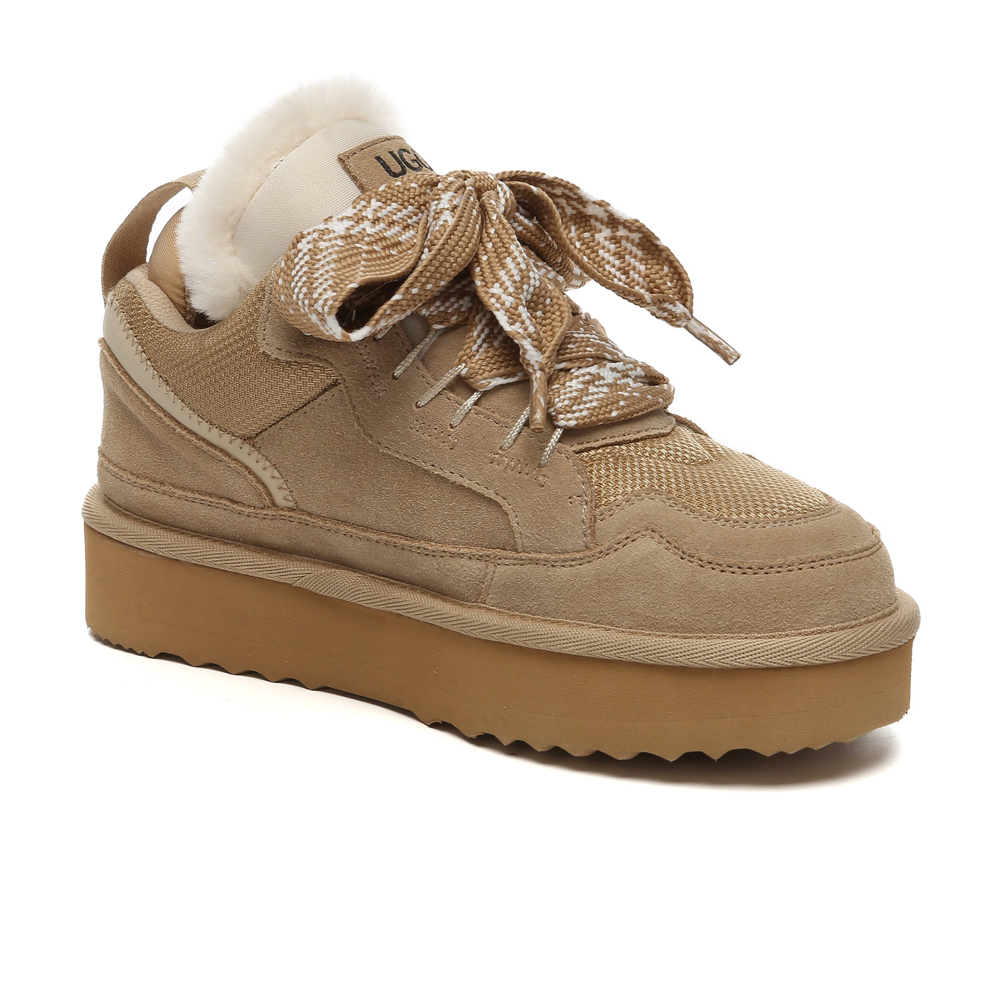 EverUgg Parker lace-up men's UGG platform shoes with leather upper and rugged sole, stylish and durable footwear.