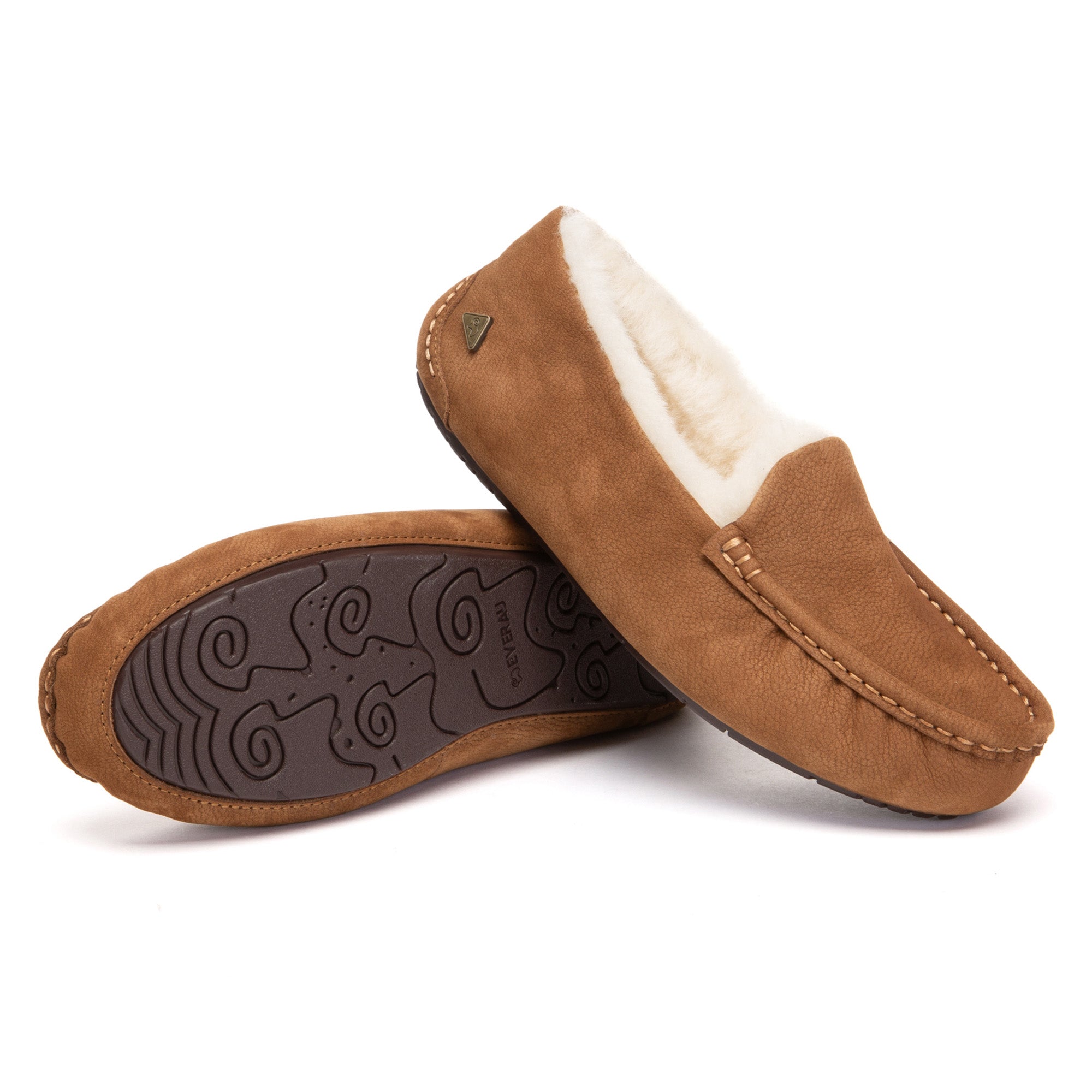 EverUgg Piele Moccasin slippers with soft leather exterior and cozy interior, designed for comfortable indoor wear.