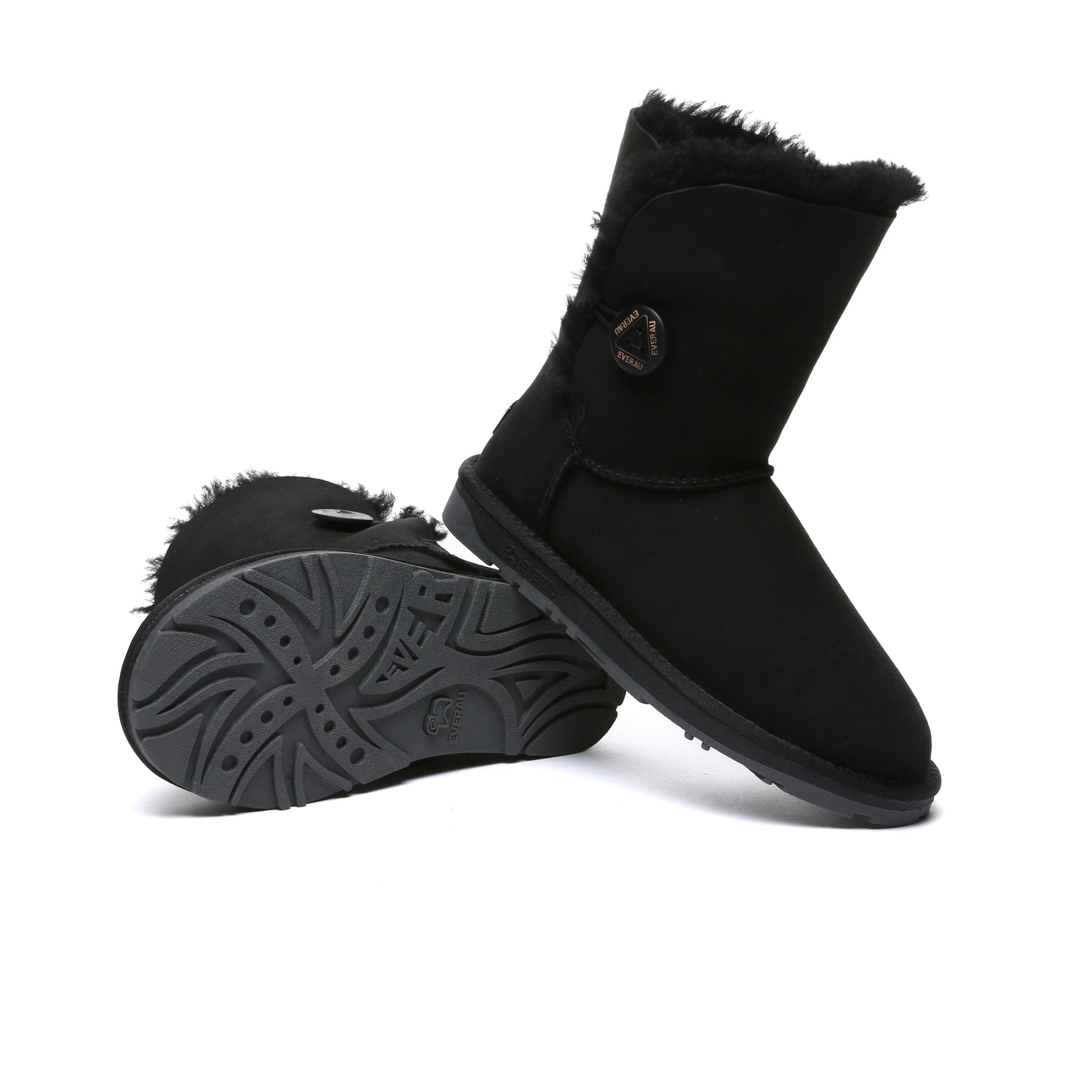 EverUgg premium short classic sheepskin UGG boots for women, showcasing soft sheepskin exterior and comfortable slip-on design.