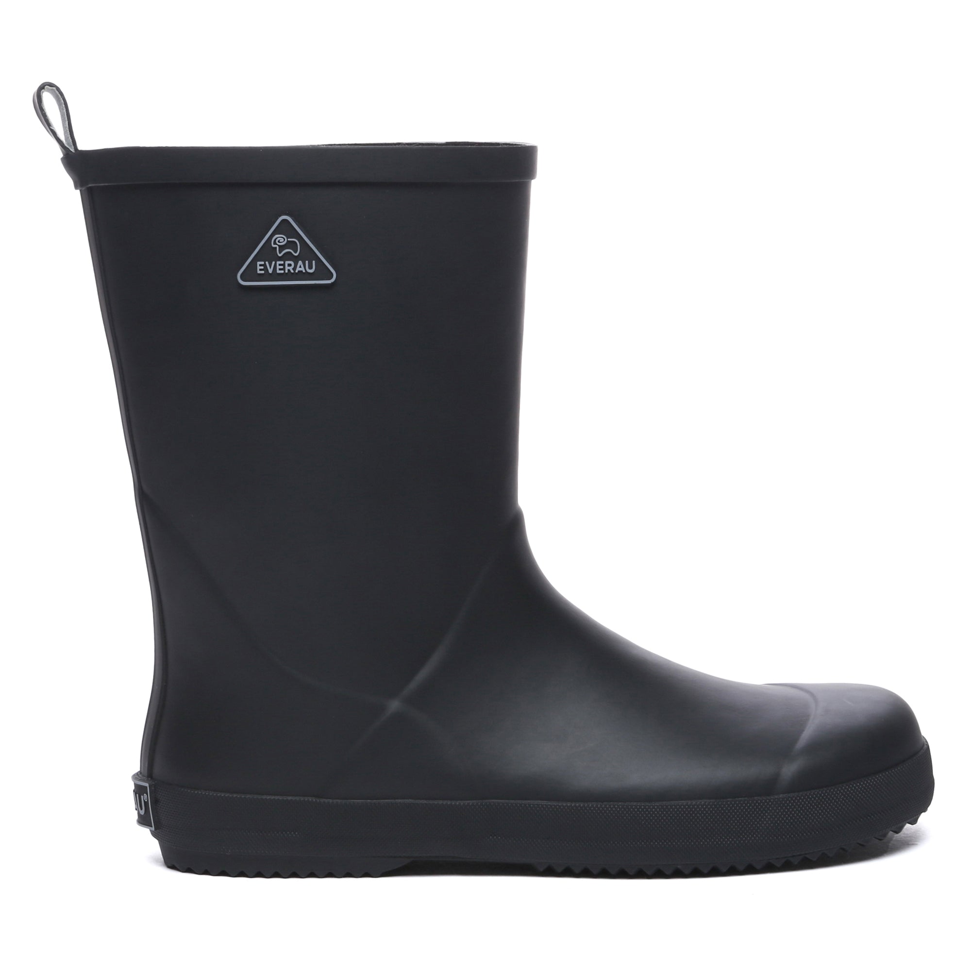 EverUgg waterproof gumboots for women, showcasing stylish black fashion boots with sturdy soles and waterproof material.