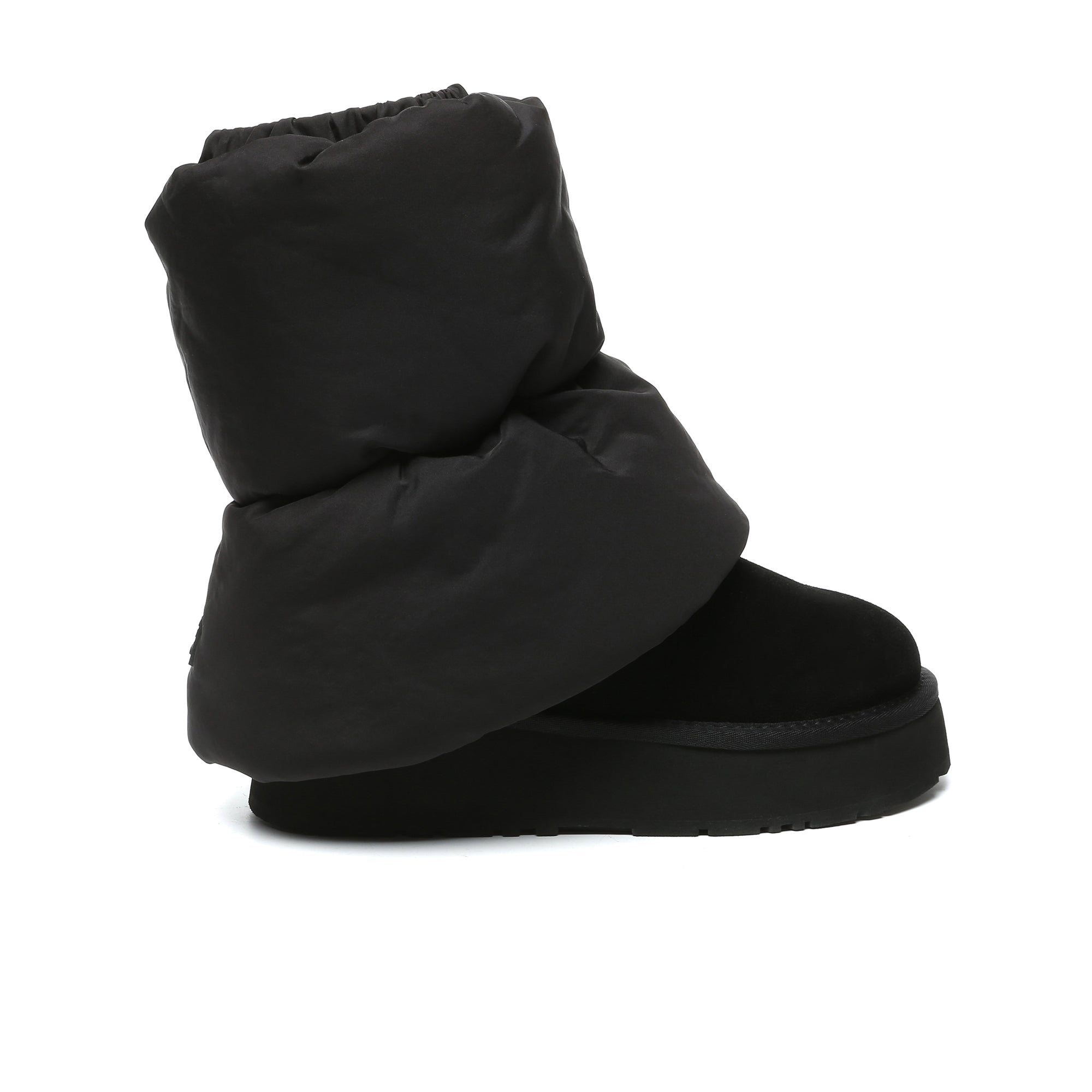EverUgg Puffy fleece leg warmers socks with cozy, plush UGG fleece material and ribbed cuffs for added warmth and comfort.