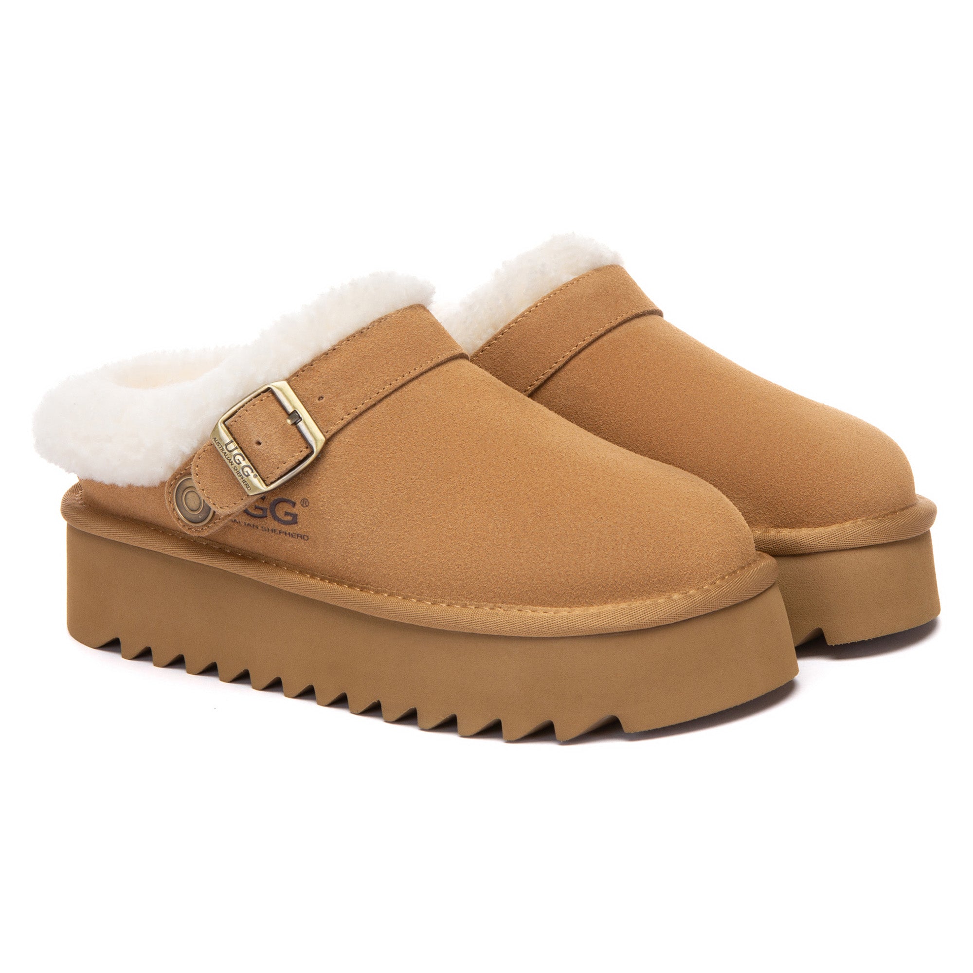 EverUgg Pulse Buckle Strap UGG platform slippers for women, featuring a stylish buckle strap design and cushioned soles.