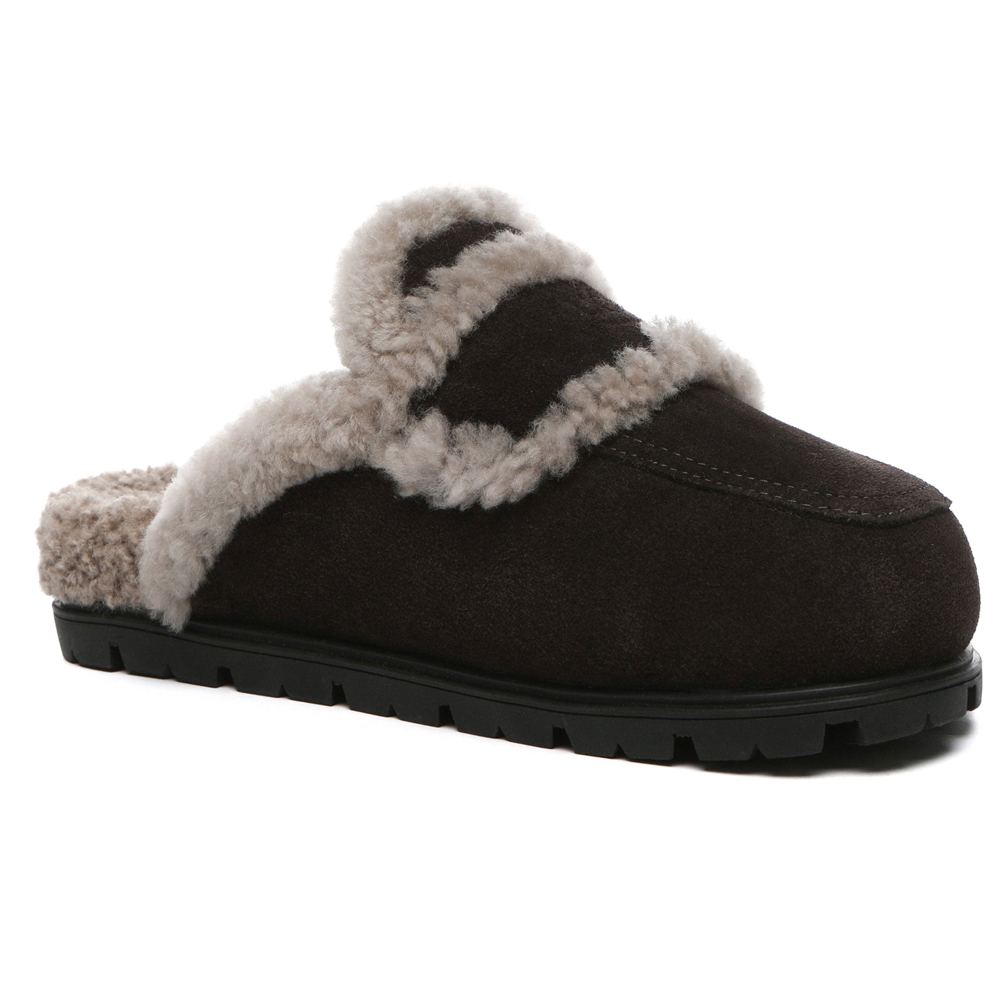 EverUgg Rome Shearling Premium UGG slippers in chocolate, showcasing cozy shearling lining and sandal-style design.