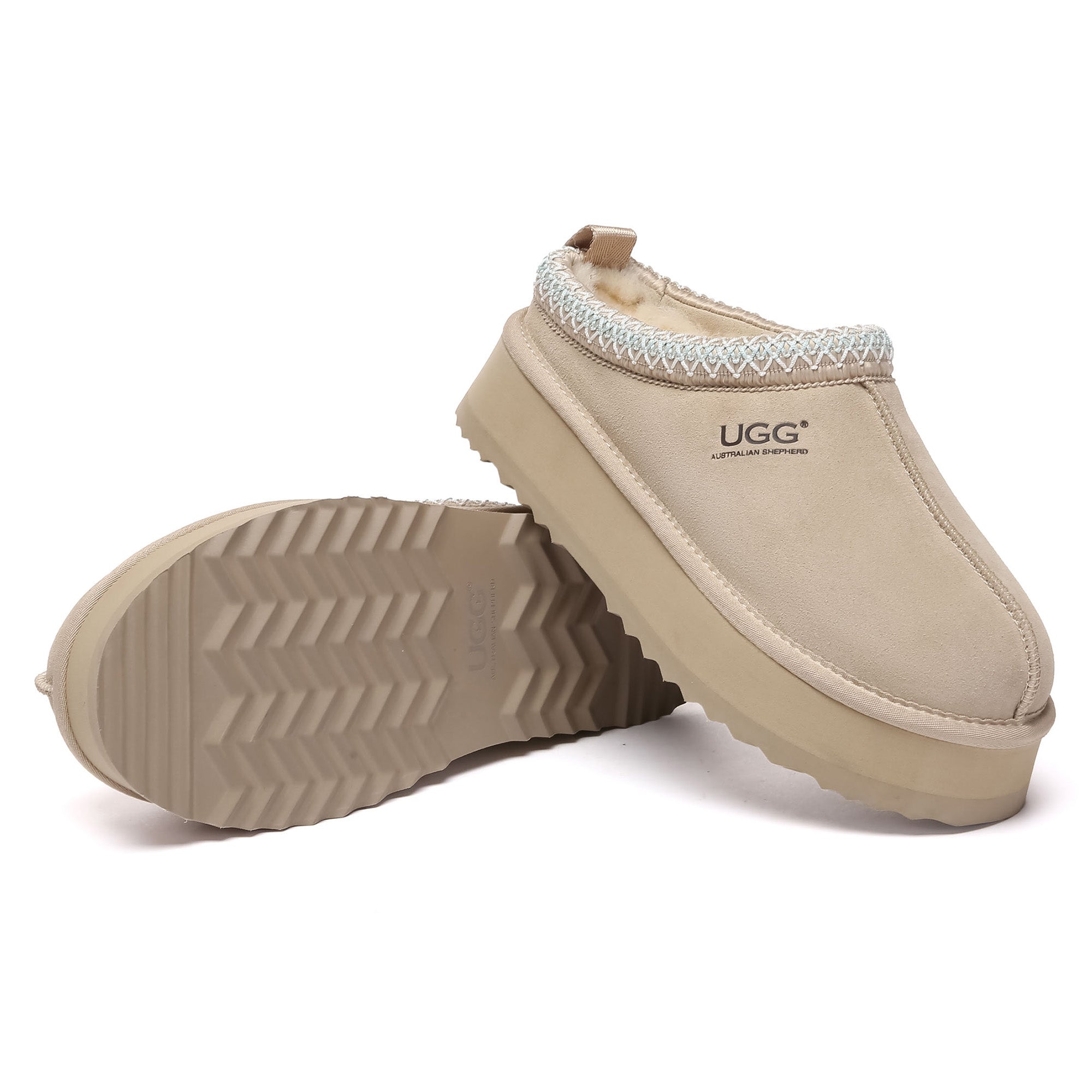 EverUgg Tazman multicolor UGG platform slippers for women with cozy sheepskin lining and stylish slip-on design.