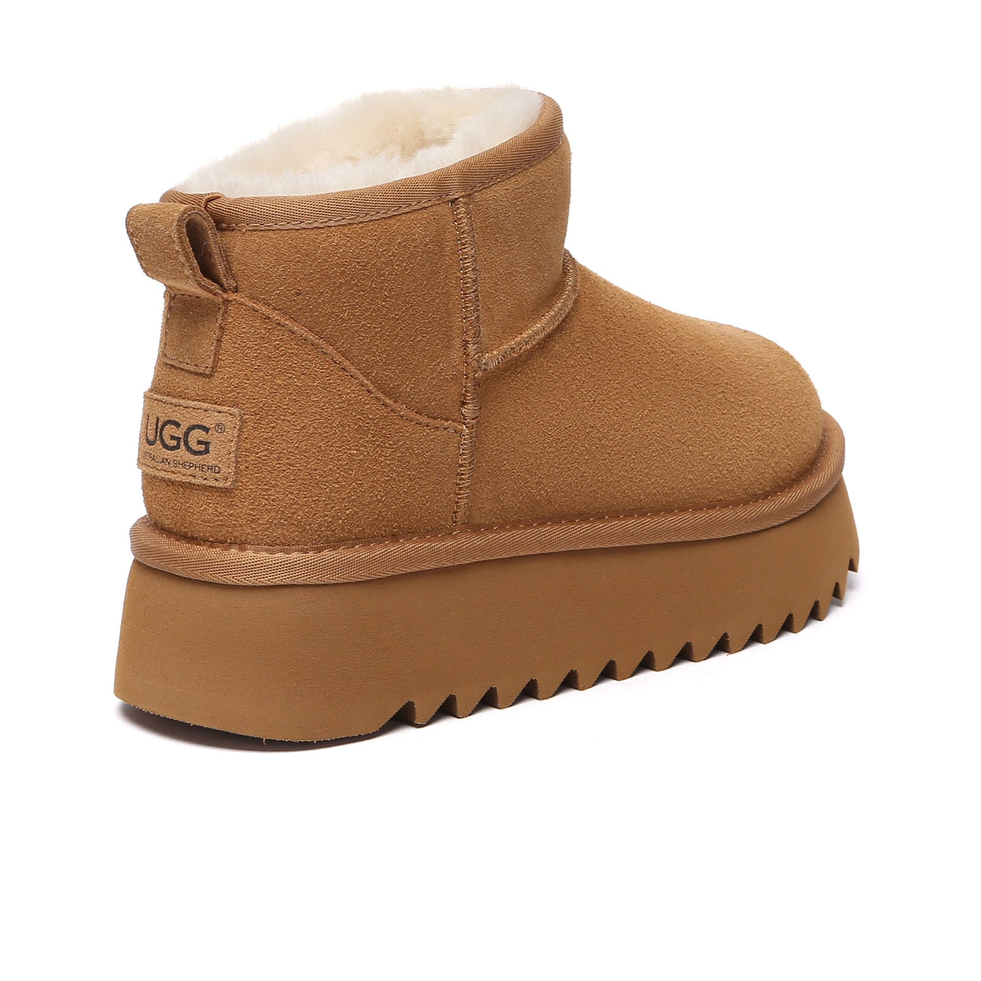 EverUgg shearling logo ultra mini platform UGG boots for women with classic shearling lining and mini platform sole.