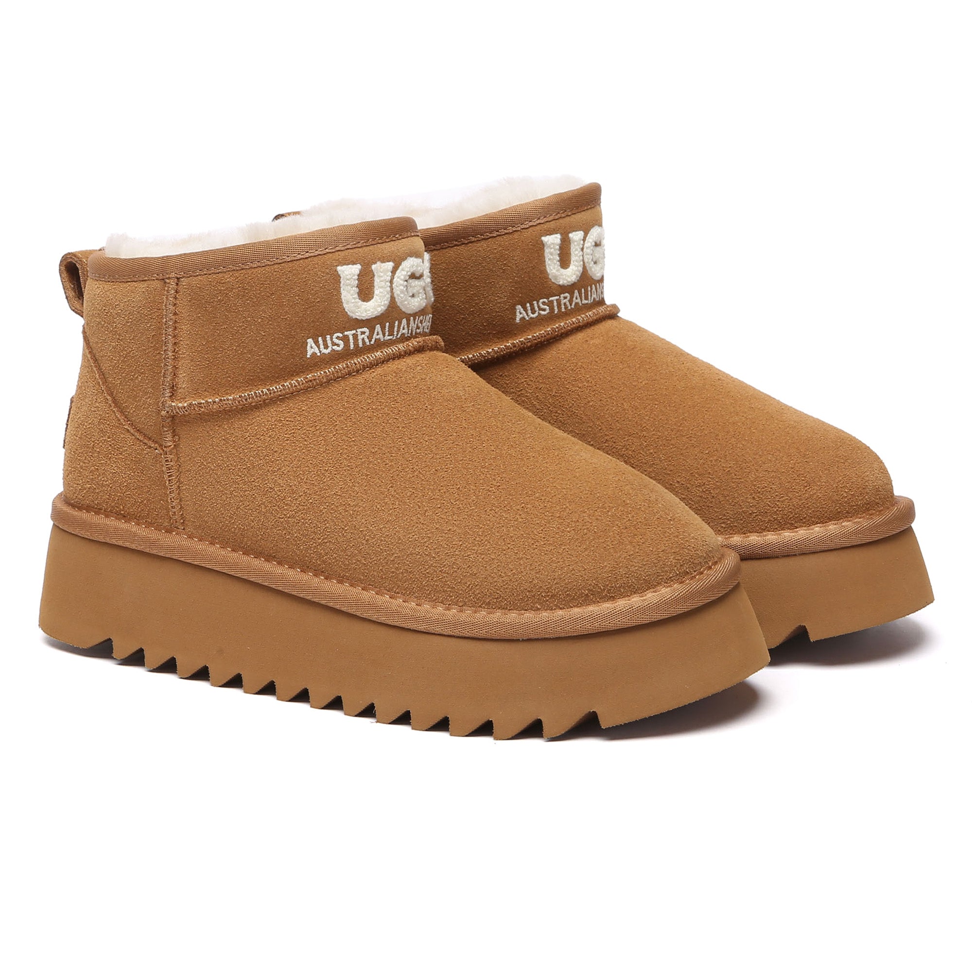 EverUgg shearling logo ultra mini platform UGG boots for women, featuring classic design and cozy shearling lining.