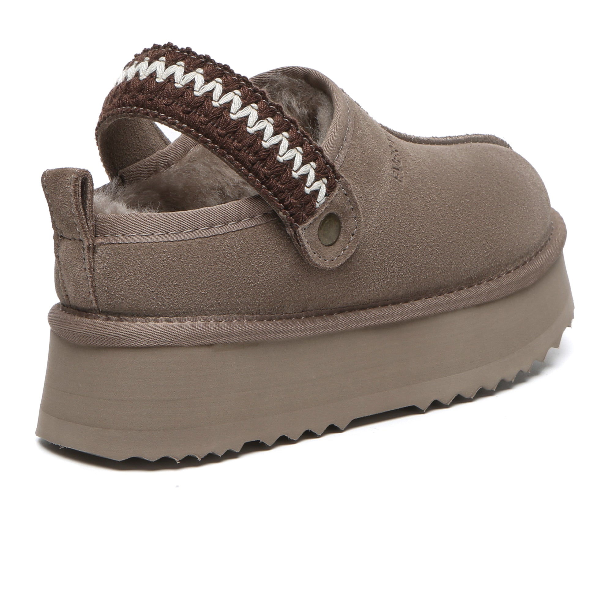 EverUgg slingback knitted platform slippers for women, featuring a cozy design with a chunky sole and open back.