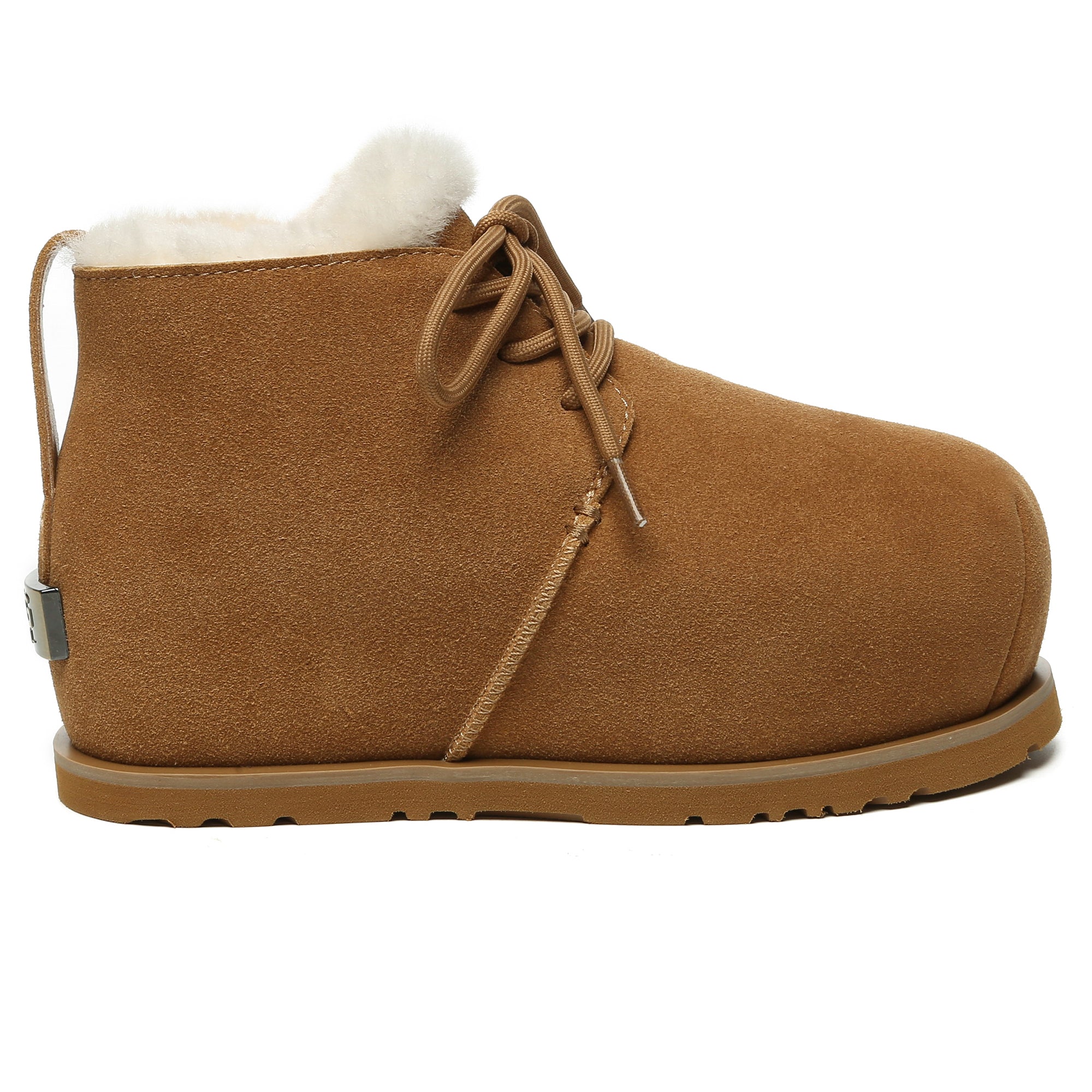 EverUgg women’s ankle lace-up sheepskin boots featuring a stylish design with laces and soft sheepskin material.