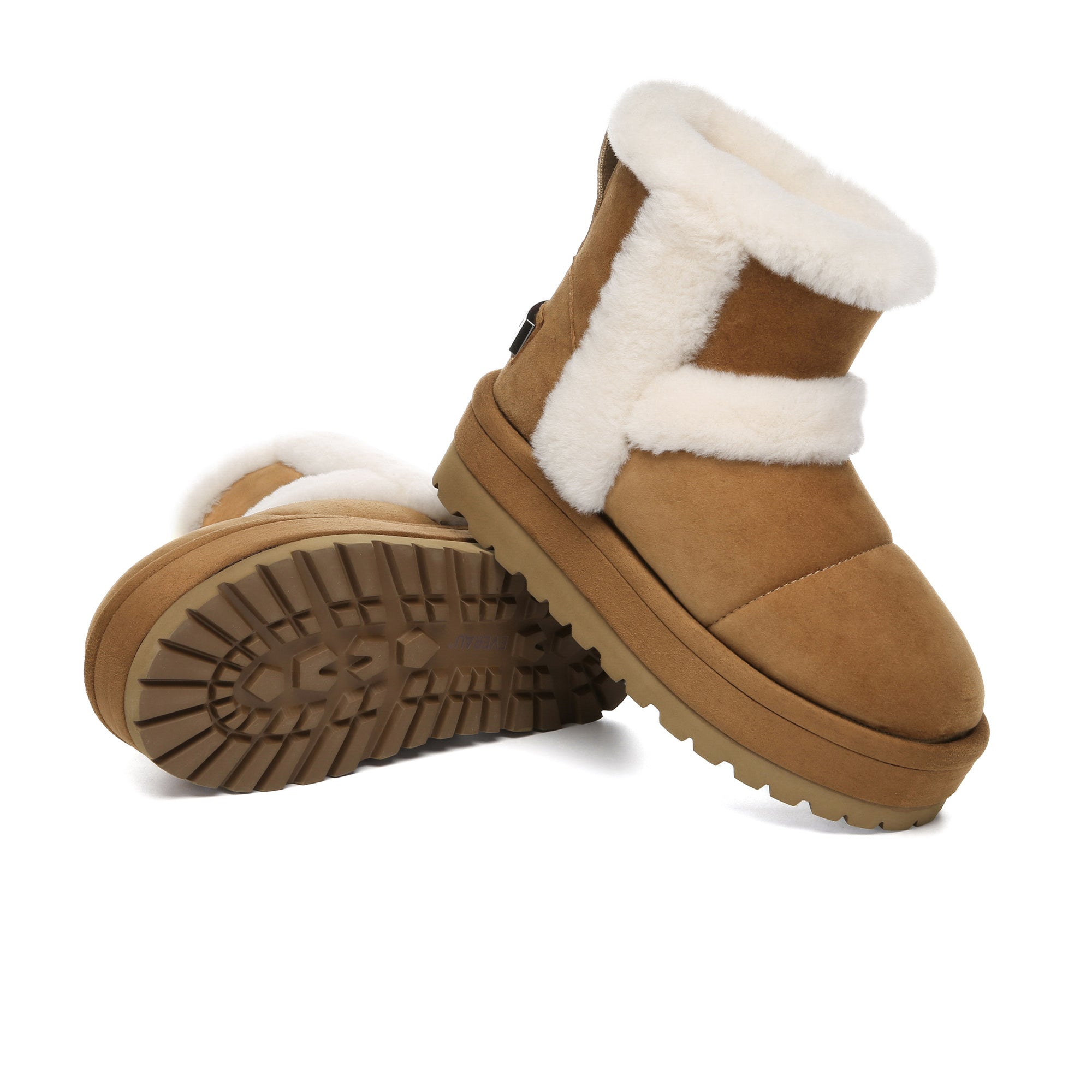 EverUgg UGG Premium Platform Shearling Fur Boots for women, showcasing cozy shearling lining and stylish platform design.