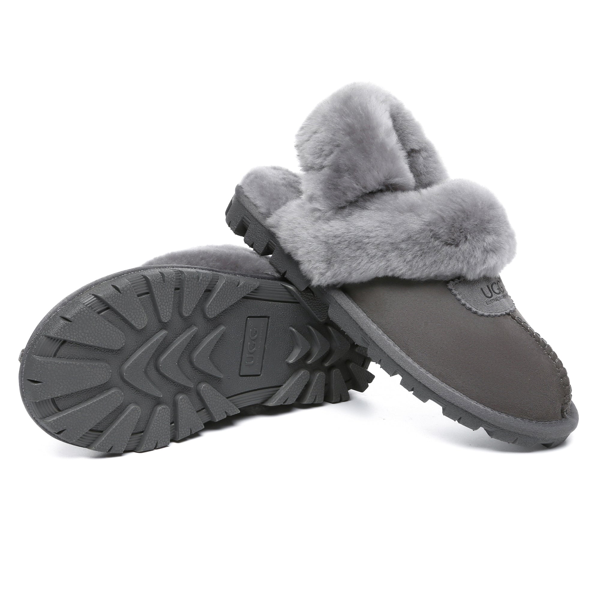 EverUgg UGG removable slingback waffle fluffy slippers for women, showcasing soft, plush slippers with a detachable strap.