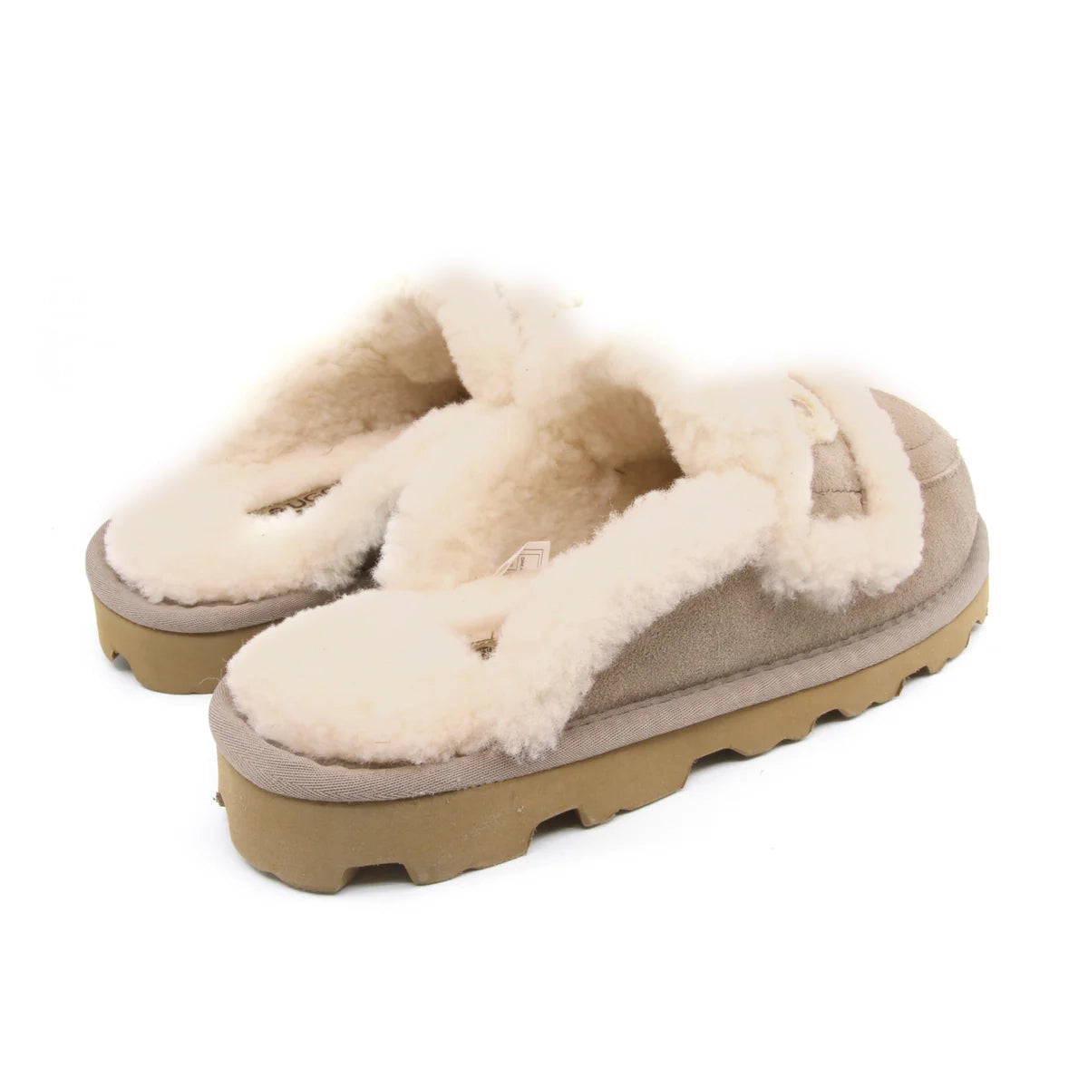 Auzland UGG shearling comfort sole slippers in brown with plush interior, designed for cozy women's indoor footwear.