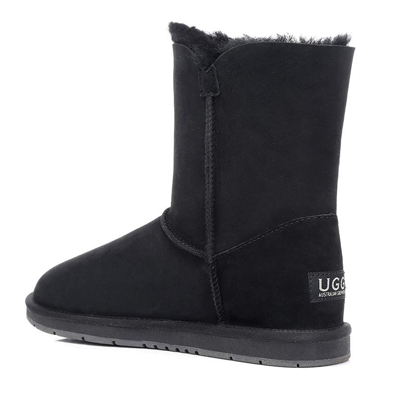 EverUgg Classic Short 1-Button UGG boots for women, featuring a cozy sheepskin interior and a stylish short design.