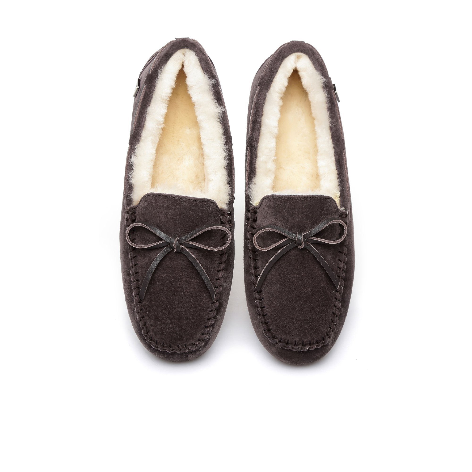 EverUgg moccasin shoe featuring a premium sheepskin insole, showcasing a cozy, soft interior and stylish design for women.
