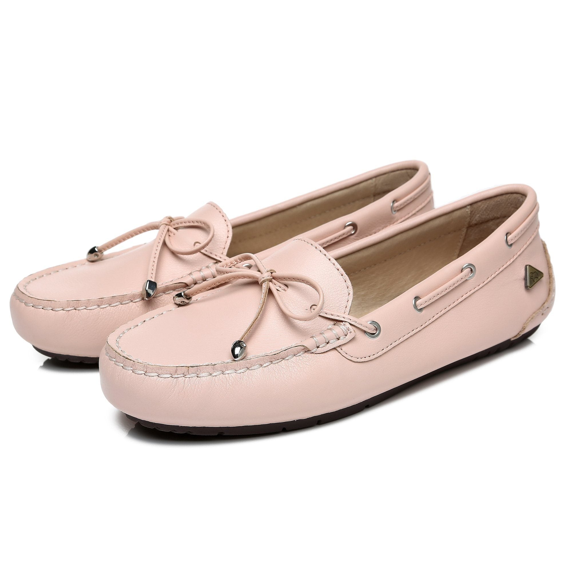 EverUgg Sammy women’s leather moccasin shoes with a classic slip-on design and stitched detailing, perfect for casual wear.