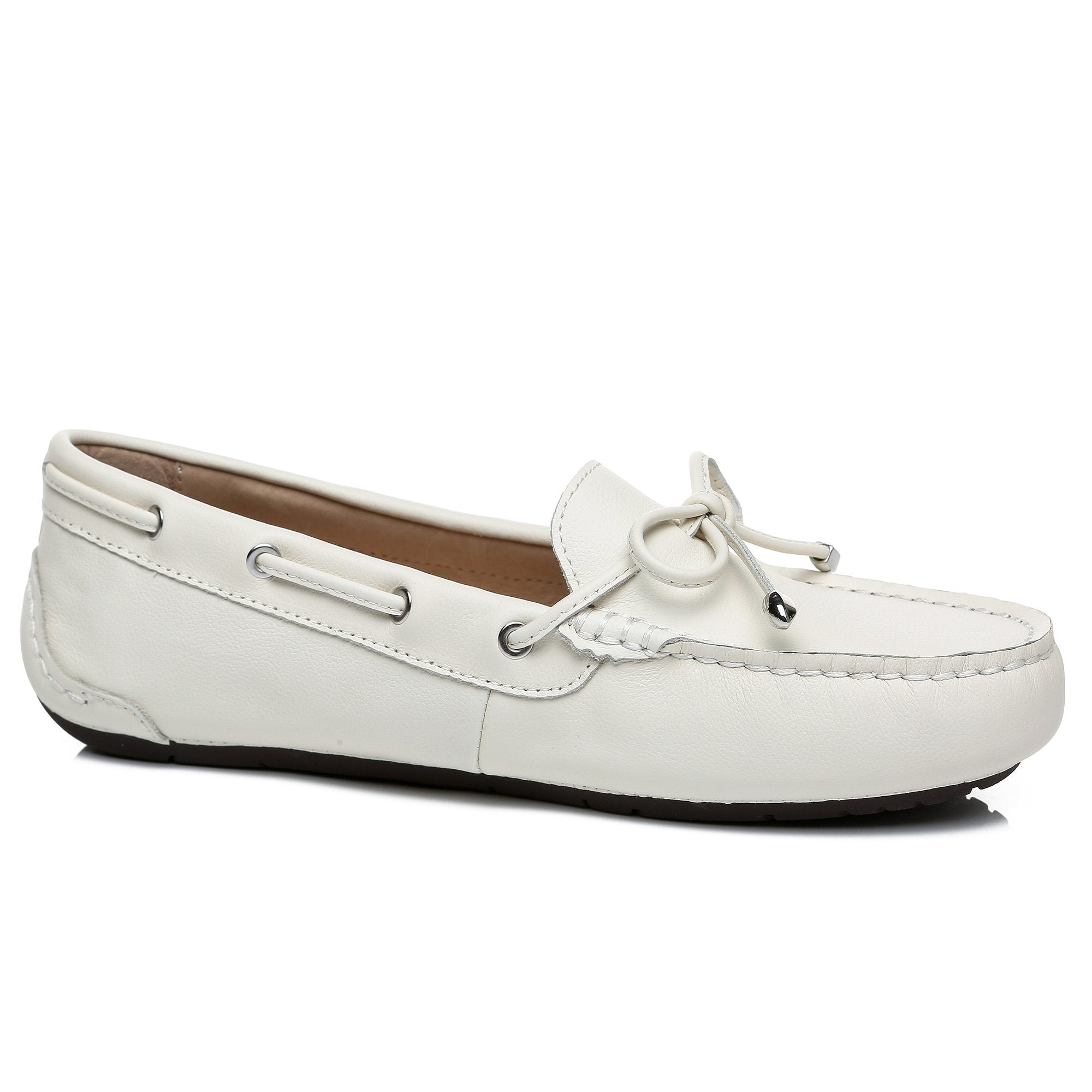 EverUgg Sammy women's leather moccasin shoes with a classic slip-on design and soft leather upper.