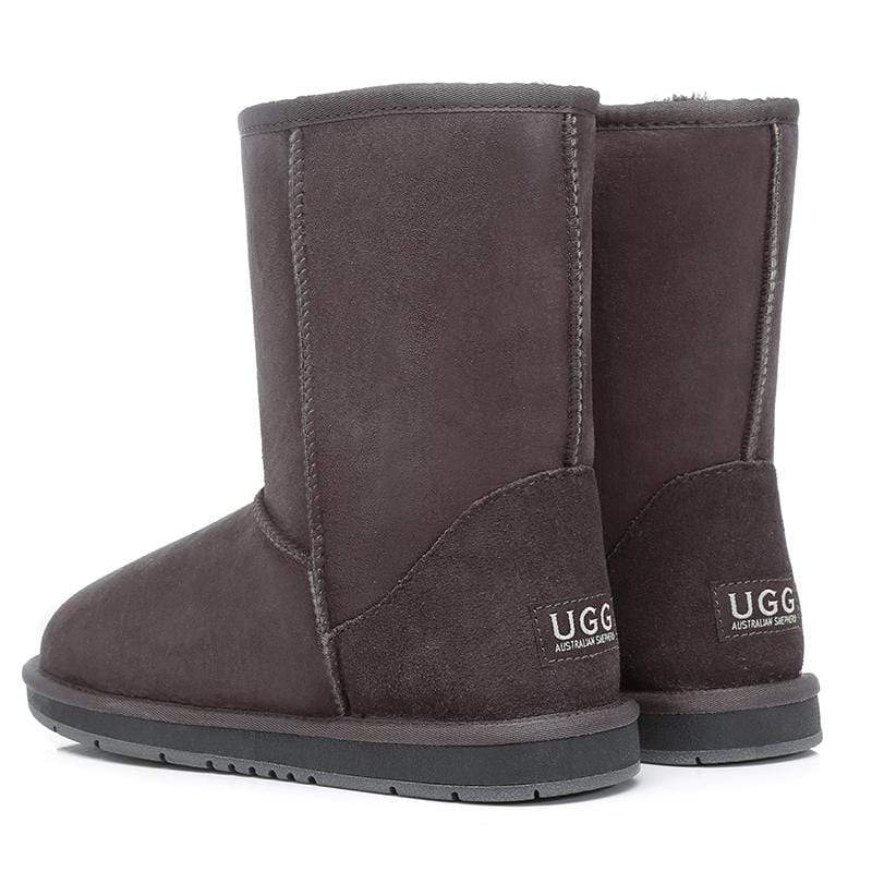 EverUgg short classic UGG boots for women, cozy sheepskin-lined shoes with a slim silhouette, in beige color.