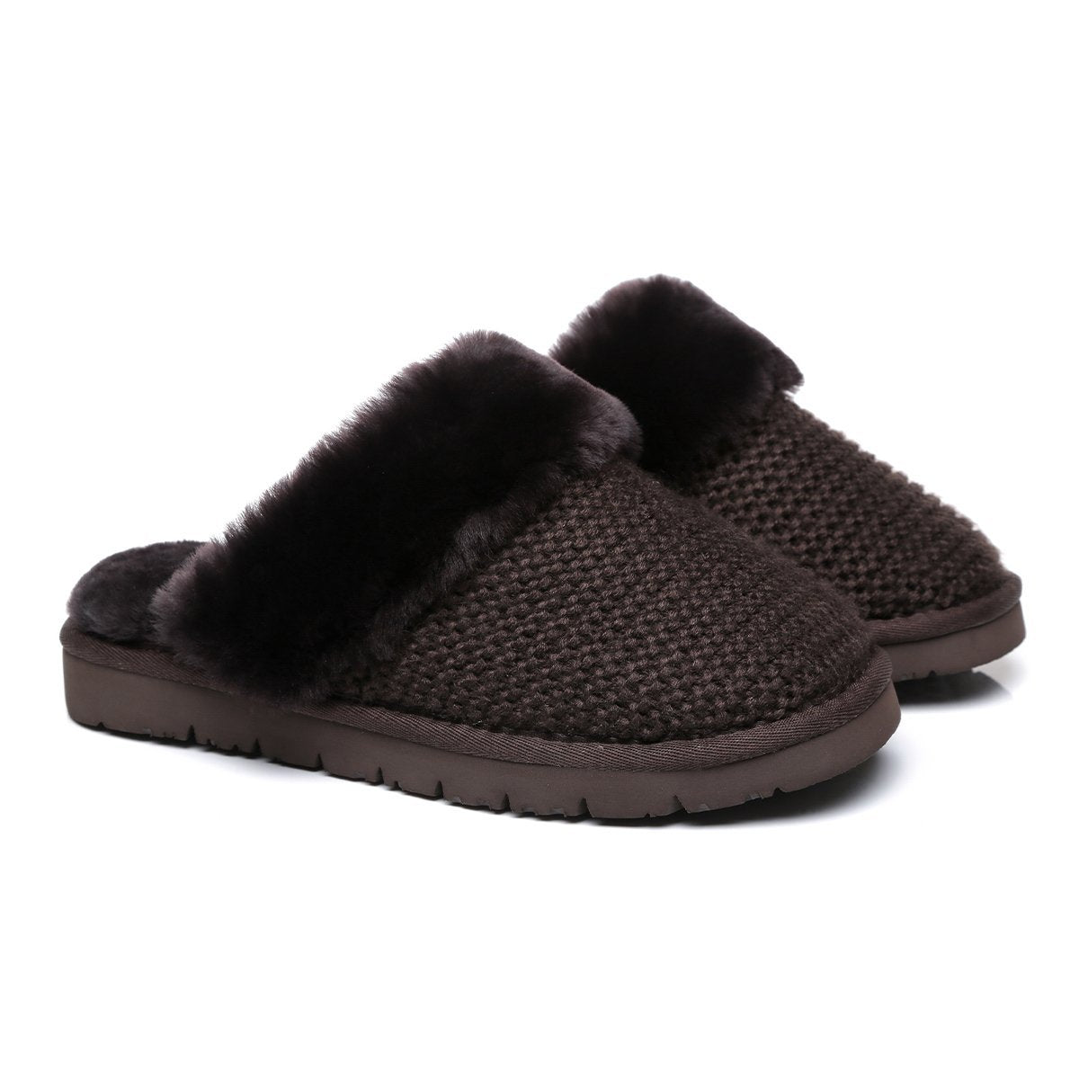 EverUgg canvas slippers for women, casual slip-on shoes with soft fabric and comfortable soles, ideal for relaxed indoor wear.