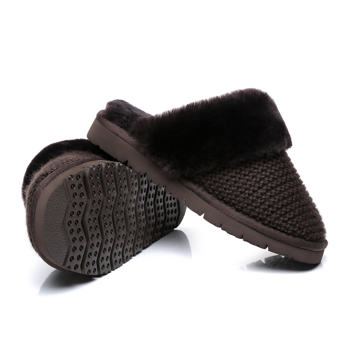 EverUgg canvas slippers for women featuring a casual slip-on design with soft fabric and comfortable sole.