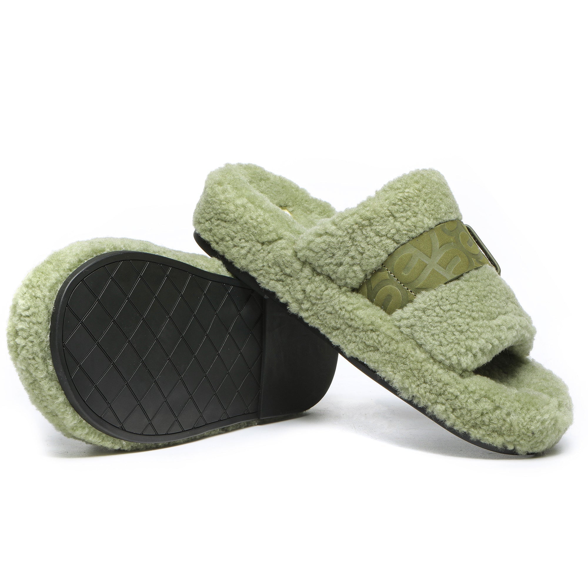 EverUgg UGG Georgie sheepskin wool slides for women, featuring plush wool lining and comfortable slip-on design.
