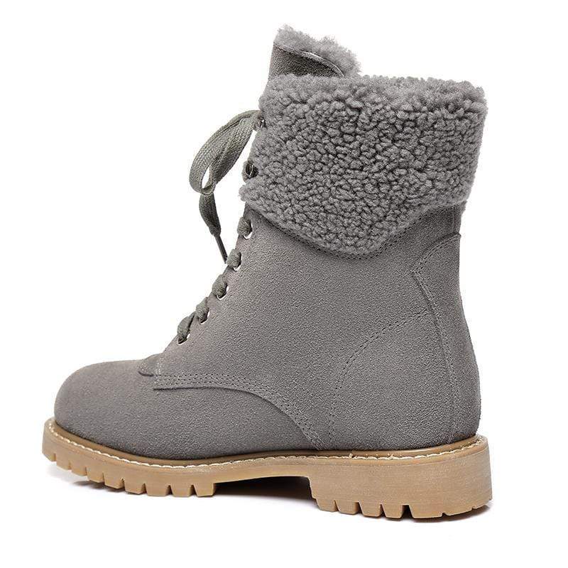 EverUgg Irene fashion boots for women with faux fur lining and ankle-height design, showcasing stylish leather exterior.