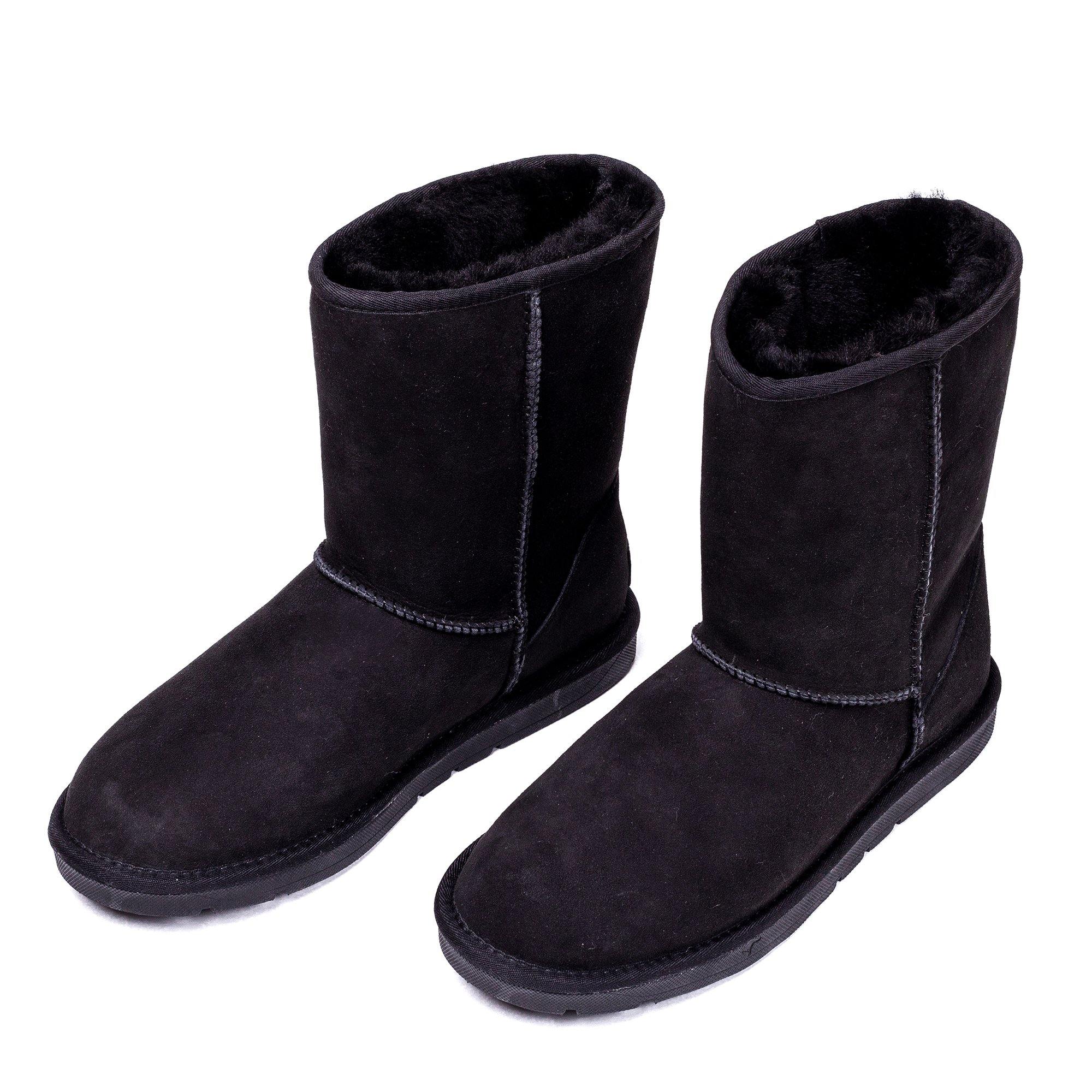 Black UGG Roozee Roozee Short Classic Boots for women, showcasing cozy sheepskin lining and sleek ankle-high design.