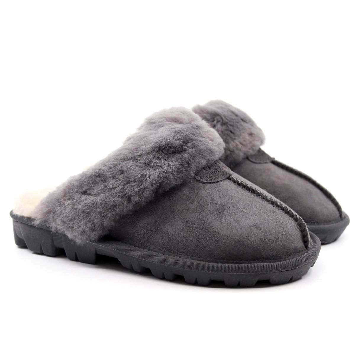 Auzland UGG Scuff Slippers for women, soft plush interior, cozy slip-on shoes with a tan suede finish and durable rubber sole.