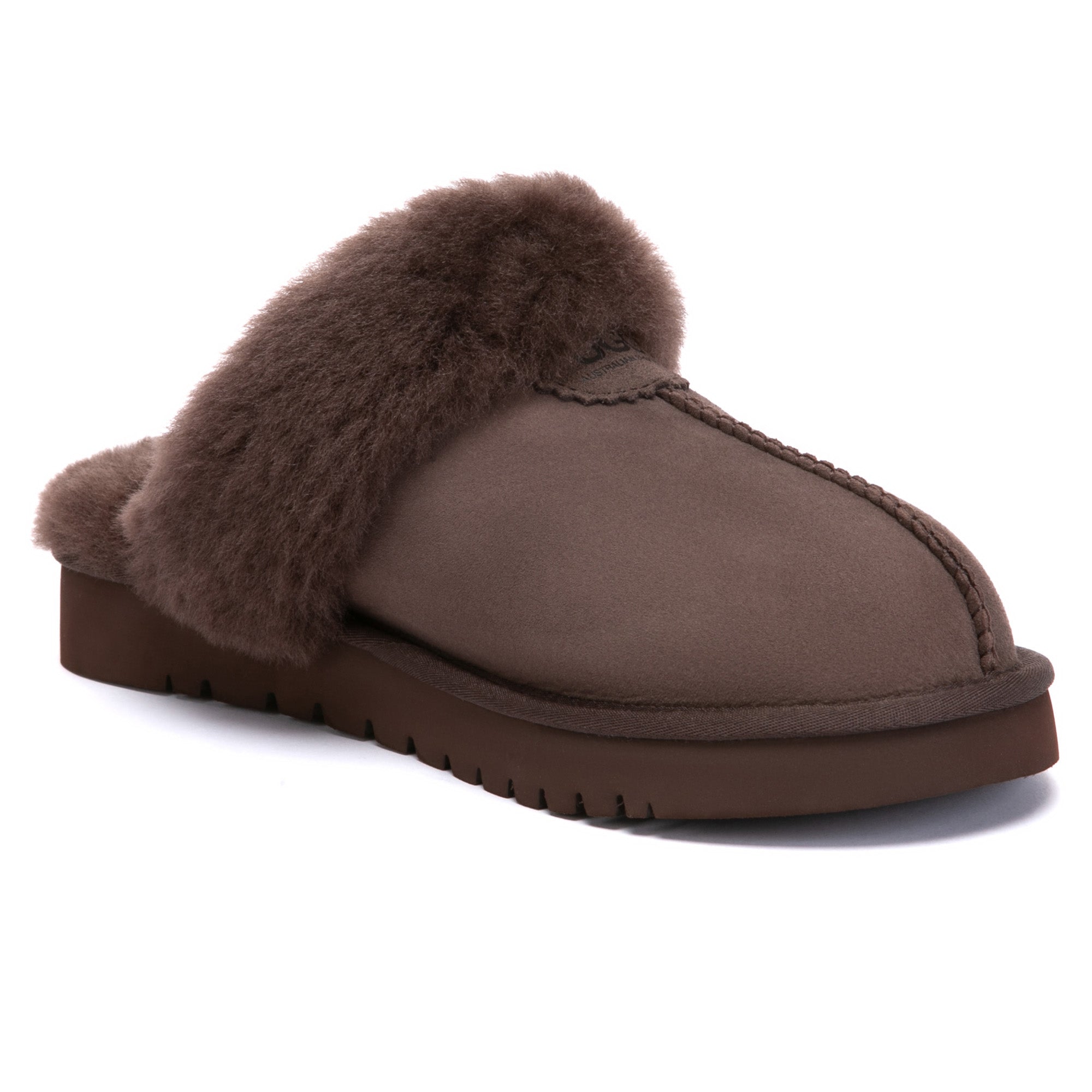 EverUgg Arden Classic UGG slippers in cozy sheepskin with plush lining, featuring a slip-on design and soft sole.