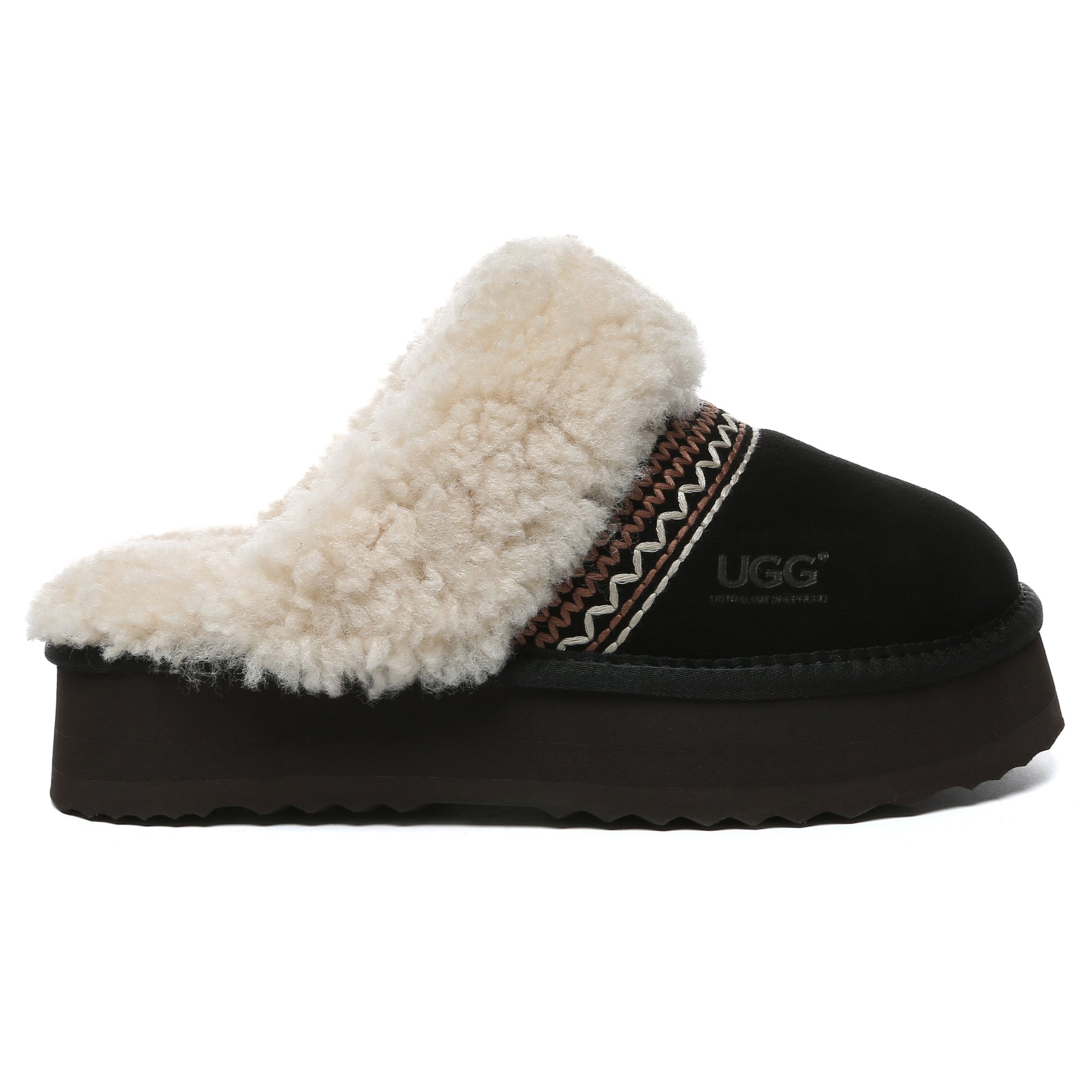 EverUgg Bohemian knitted UGG platform slippers for women with cozy, textured knit design and sturdy sole.