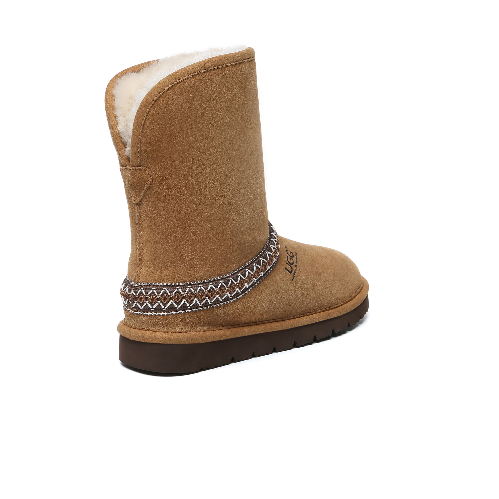 EverUgg Bohemian knitted UGG short classic boots for women, featuring a cozy knit design and suede exterior.