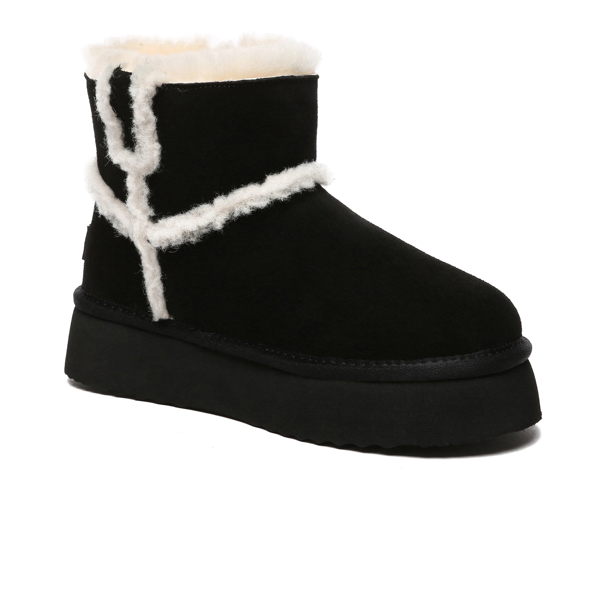 Black EverUgg Bronte women’s platform UGG boots with a soft sheepskin lining and chunky sole, stylish and cozy footwear.