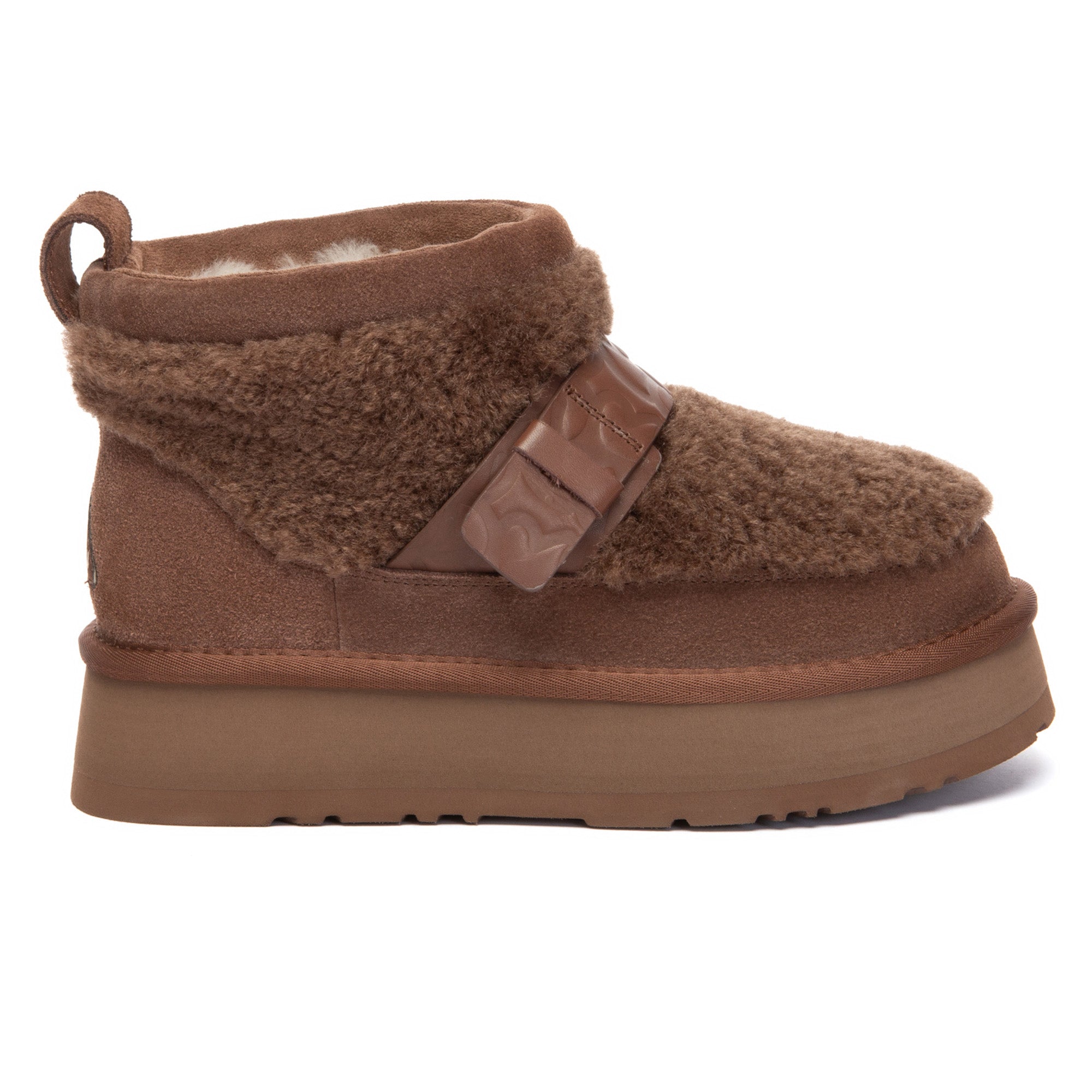 EverUgg Short Maphie UGG boots in tan with plush lining, featuring classic silhouette and cozy design for winter wear.