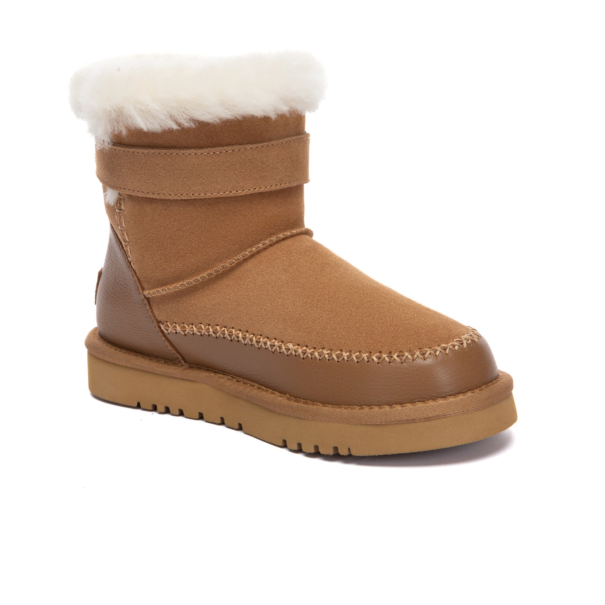 EverUgg buckle strap fashion UGG boots with stylish detailing and cozy sheepskin lining in a classic design.
